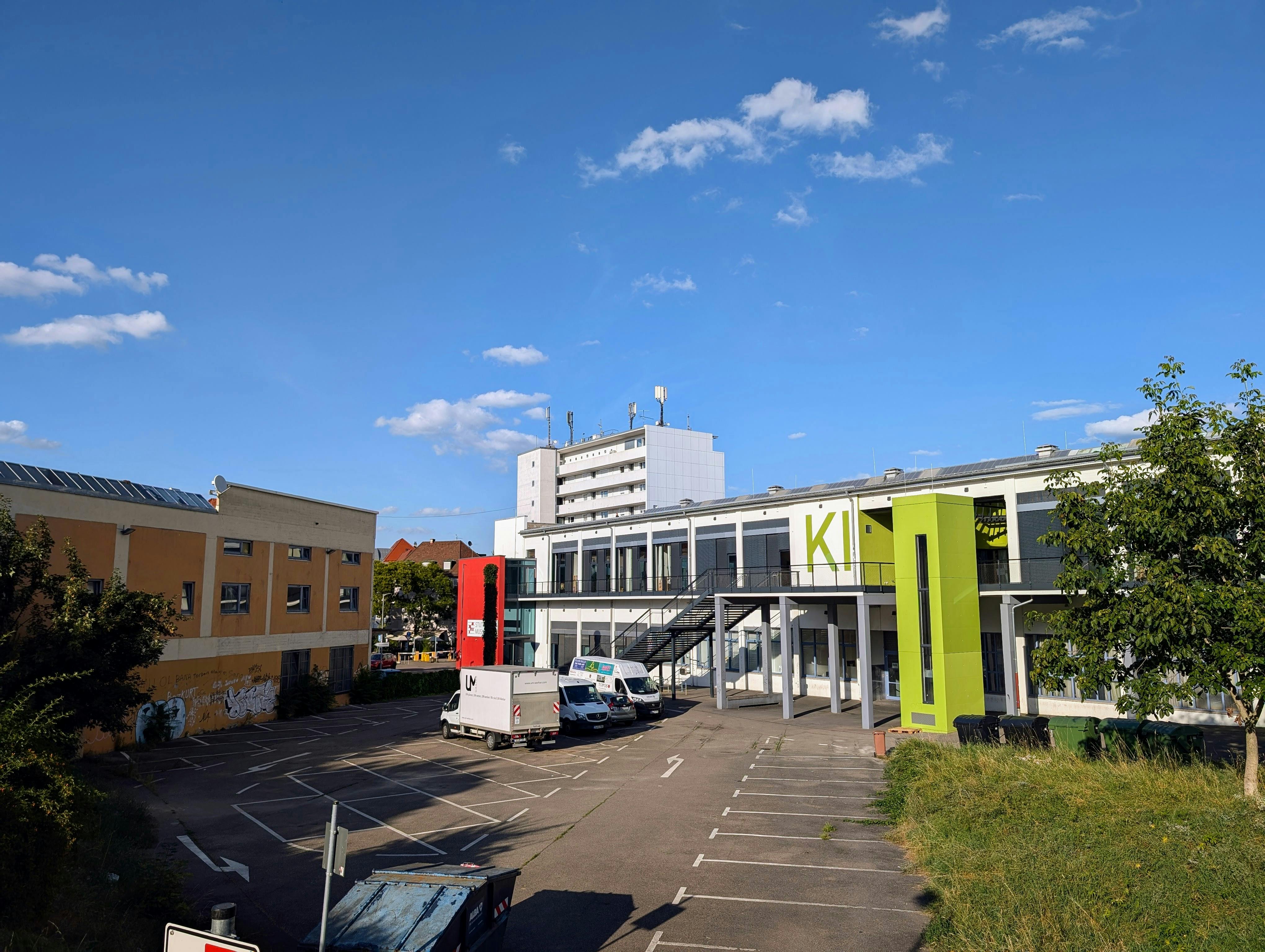 Am Sonntag ist Familientag im Kinder- und Jugendhaus Ostend im Rahmen der Kinderkrimiwochen. Foto: Jürgen Brand