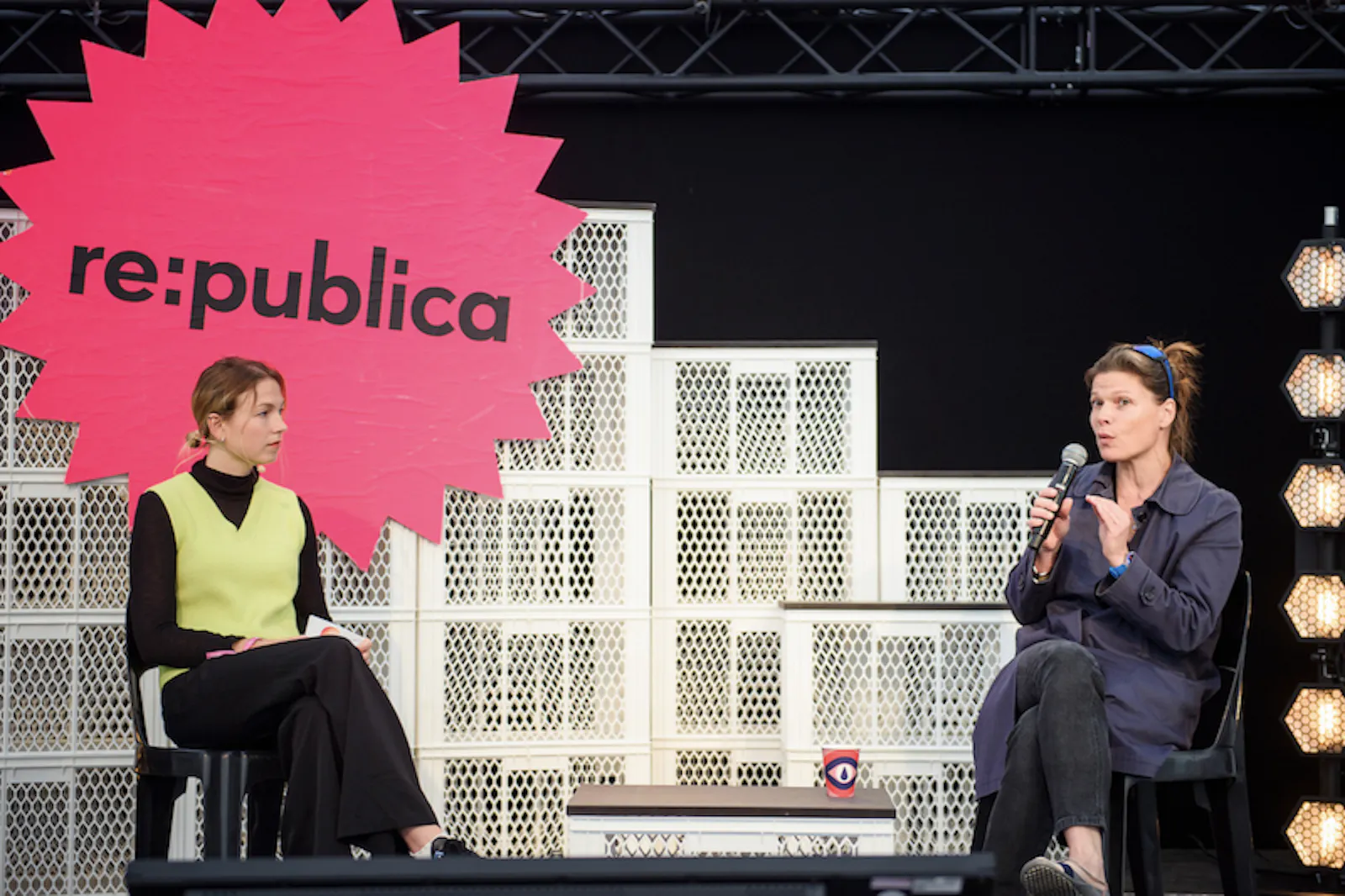 re:publica 2023: Stevie Schmiedel und Marilena Berends - Neue Strategien für den Feminismus