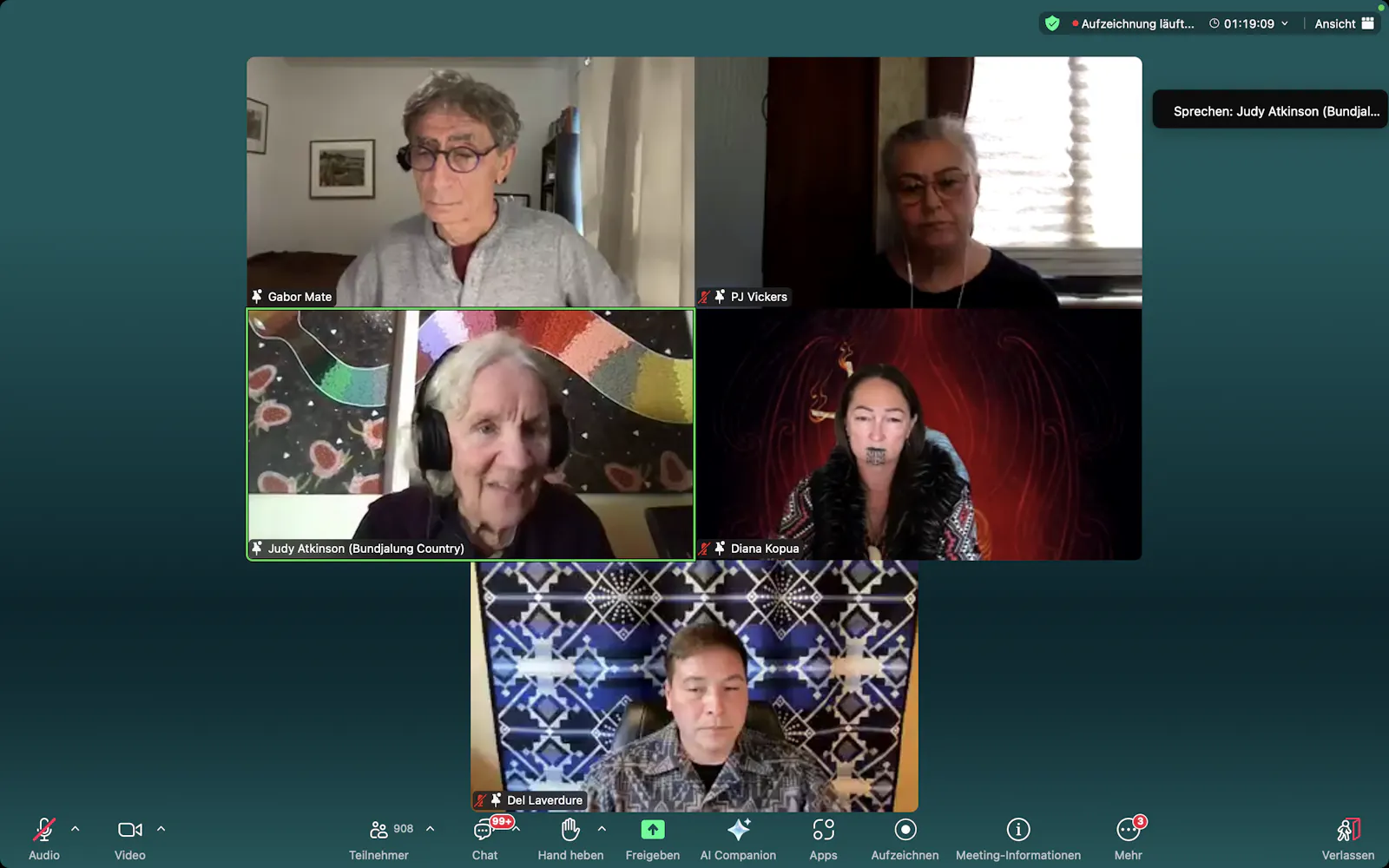 Nachbesprechung des Films mit Dr. Gabor Maté als Moderator, Judy Atkinson (Aborigines), Patricia June Vickers (First Nation, Canada), Diana Kopua (Maori), Donald "Del" Laverdure (Crow Nation)