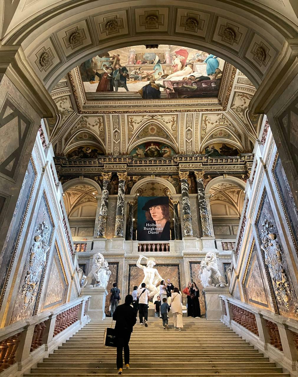 Eingangshalle des Kunsthistorischen Museums Wien