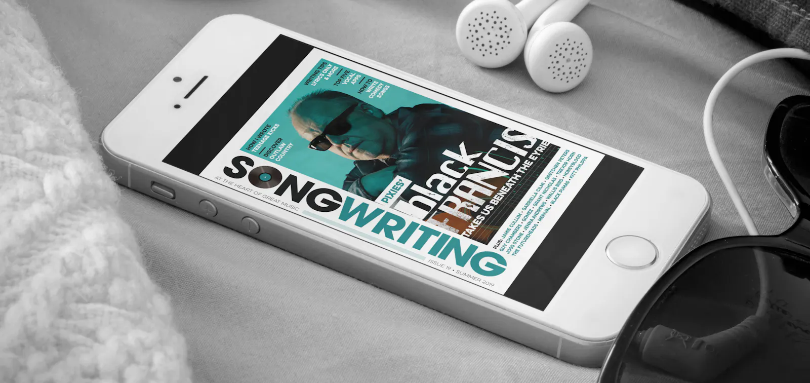 Pixies' Black Francis, Jamie Cullum, Gabriella Cilmi, Guy Chambers, Feeder's Grant Nicholas, Jenna Andrews, plus more interviews, tips, gear, news and reviews...
