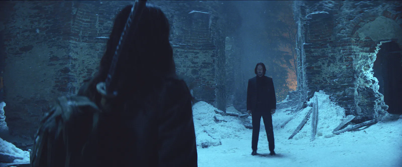 Ist John Wick (Keanu Reeves) gekommen, um Eve Macarro zu töten? // © LEONINE