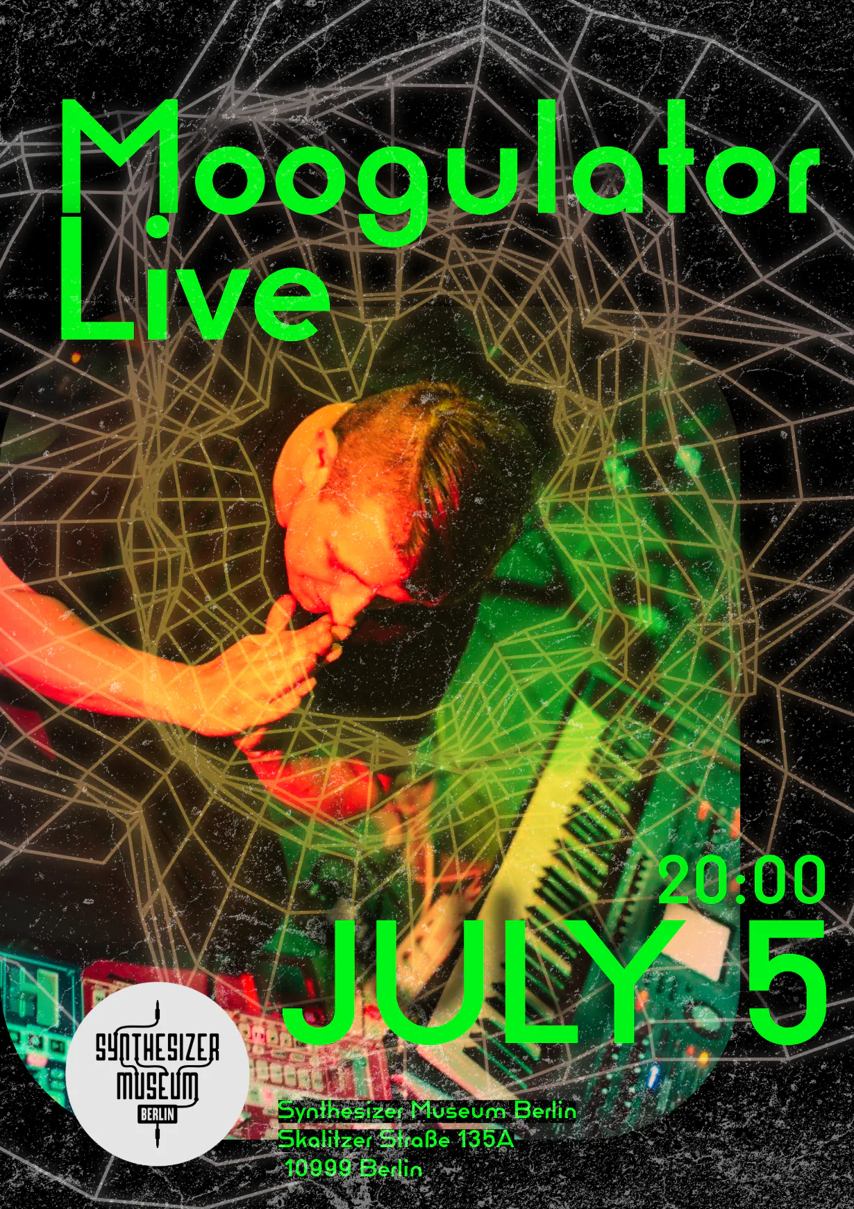 Moogulator live in Berlin am 5.7.2025 im SynthesizerMuseum Berlin, Skalitzer Straße 135a - im ehemaligen Schneidersladen - Klingel rechts neben Rewe - 20:00