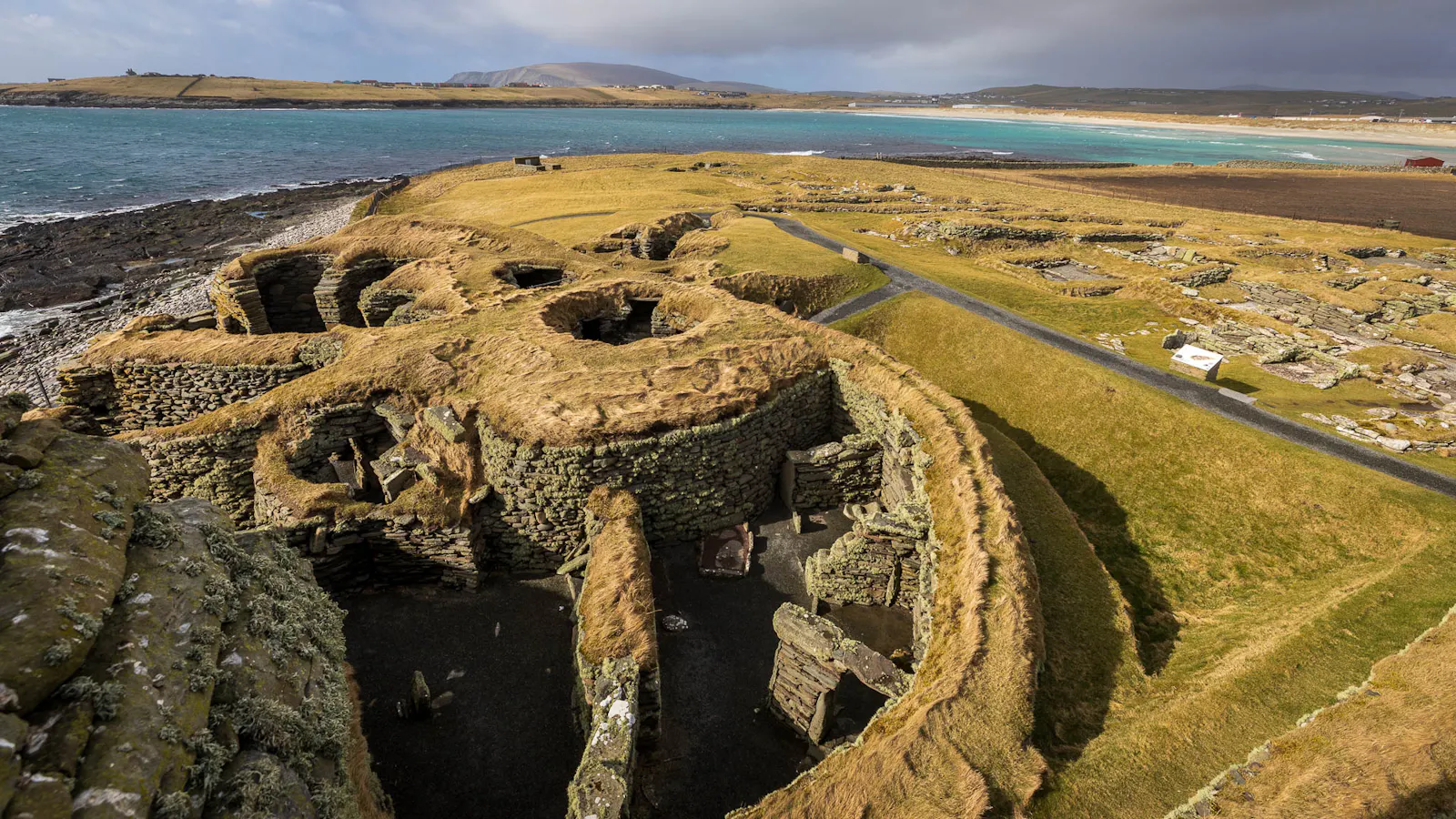 Blick vom Laird’s House über die historischen Häuser