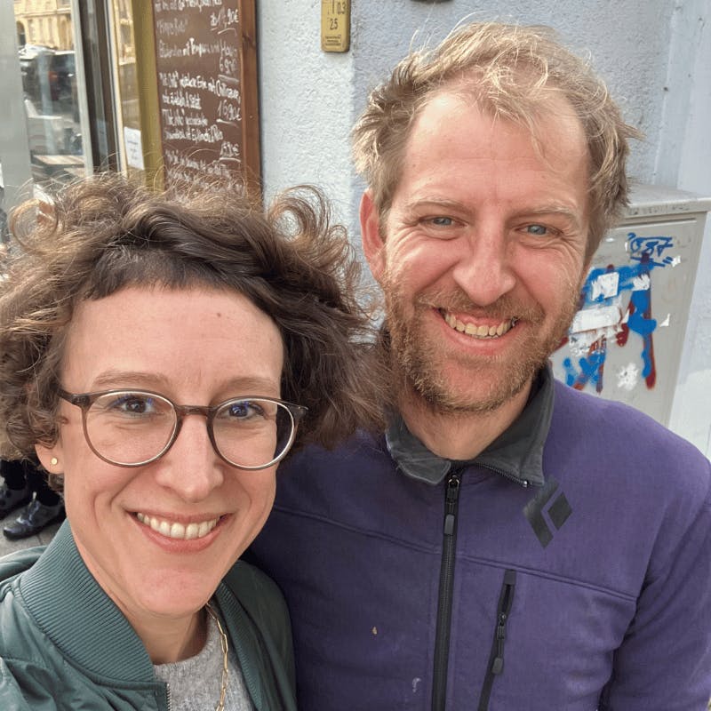 Johanna und Moritz happy, weil wir unser Ziel erreicht haben