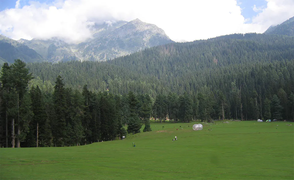 Baisaran Valley