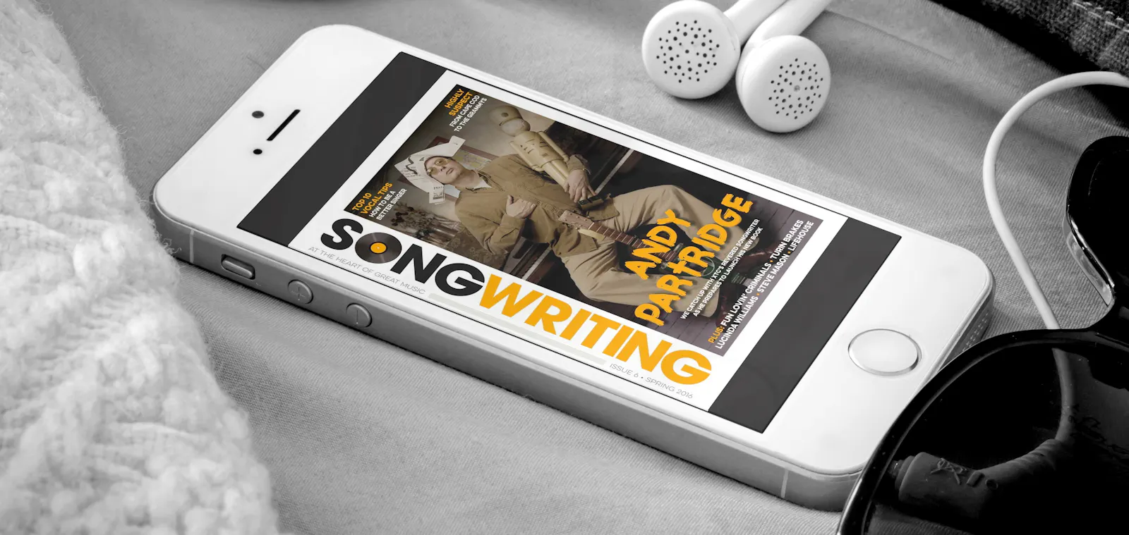 Andy Partridge, Lucinda Williams, Steve Mason, Highly Suspect, Fun Lovin' Criminals, Turin Brakes, Lifehouse, plus more interviews, tips, gear, news and reviews...