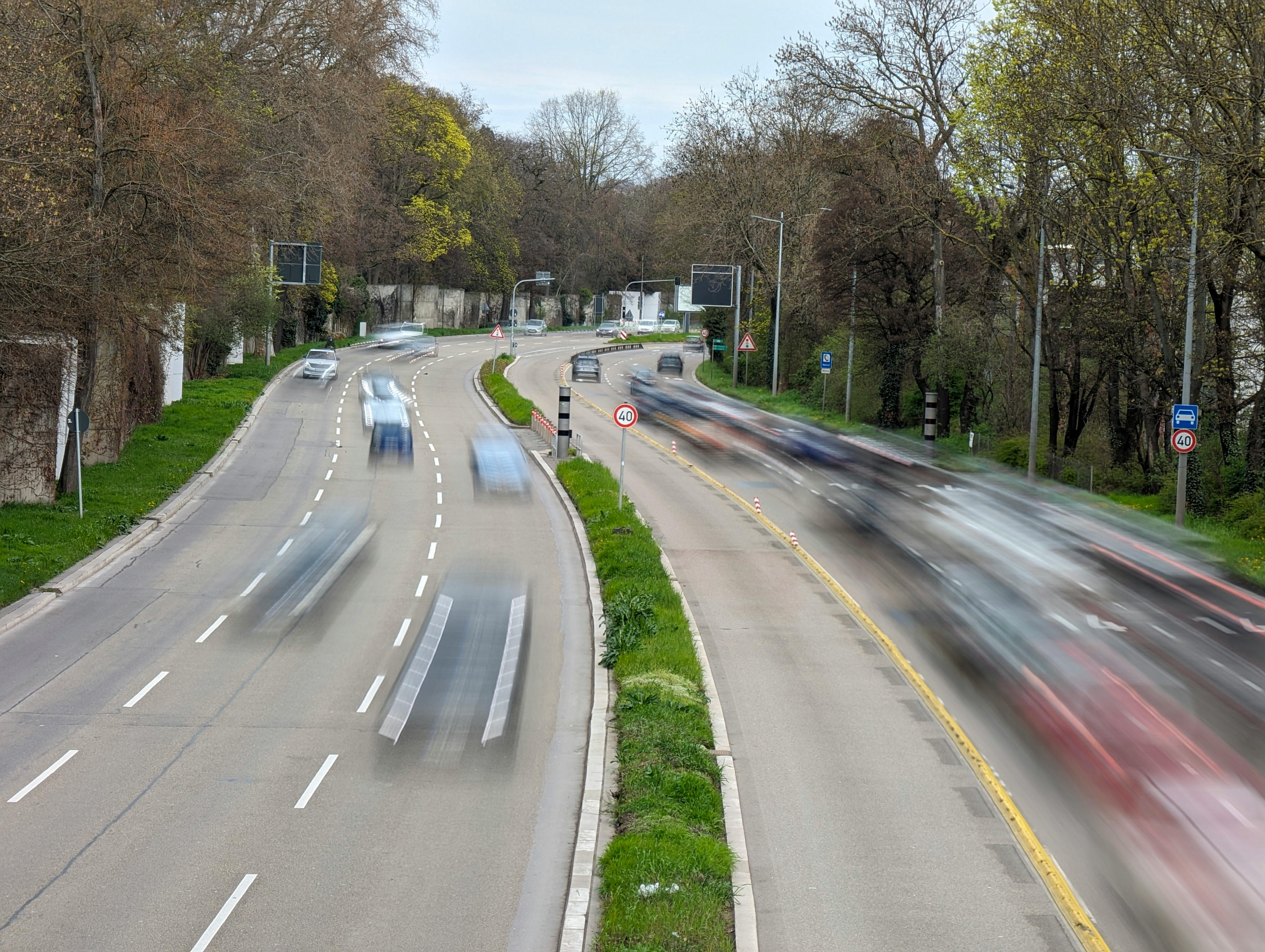 Der Abschnitt der Bundesstraße 14 / Cannstatter Straße zwischen Neckartor und Schwanenplatztunnel wird in den nächsten fünf Jahren zur Baustelle. Foto: Jürgen Brand