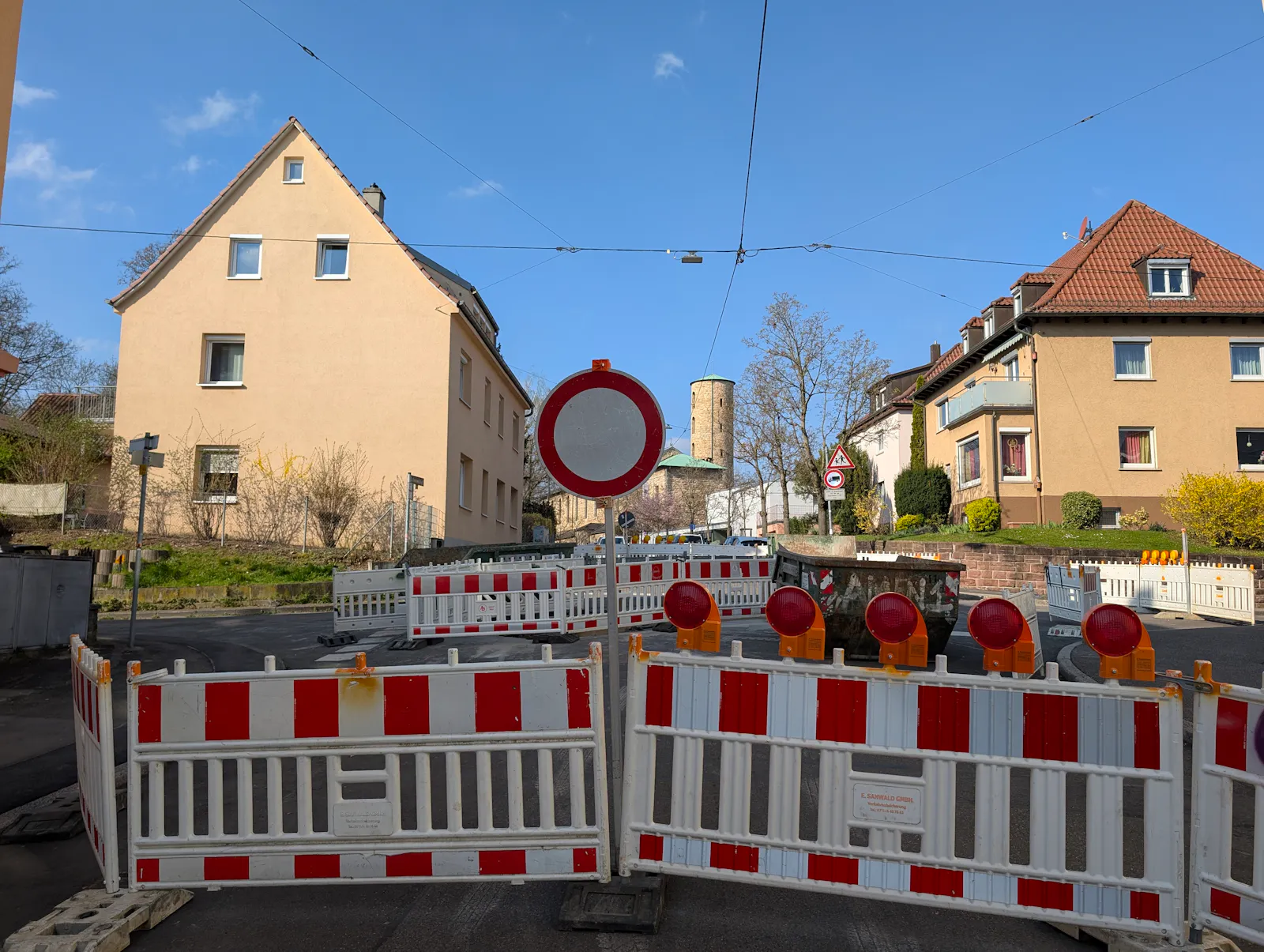 Durchfahrt verboten Foto: Jürgen Brand