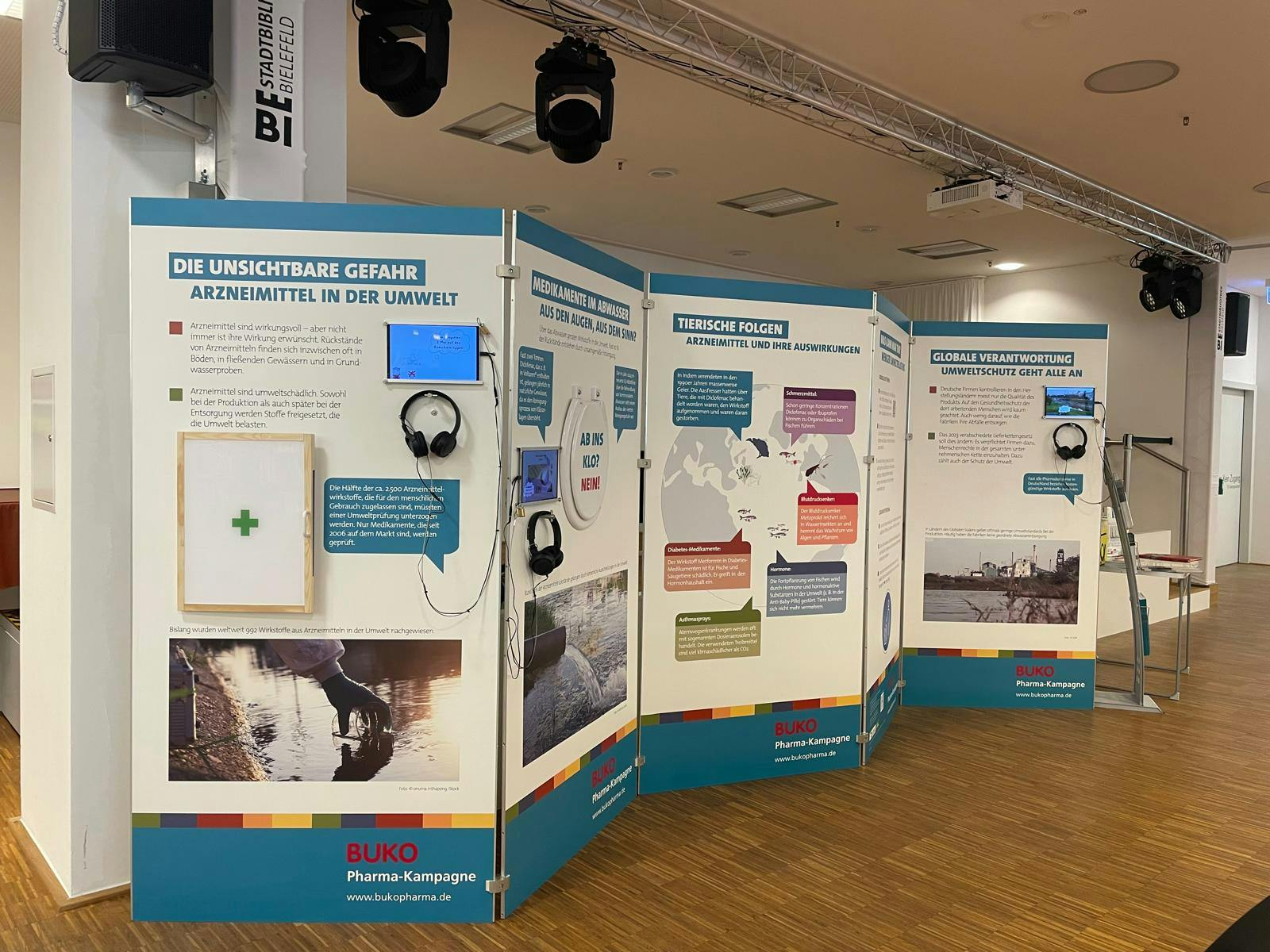 Interaktive Wanderausstellung auf 5 Stellwänden zum Thema Arzneimittelrückstände in der Umwelt