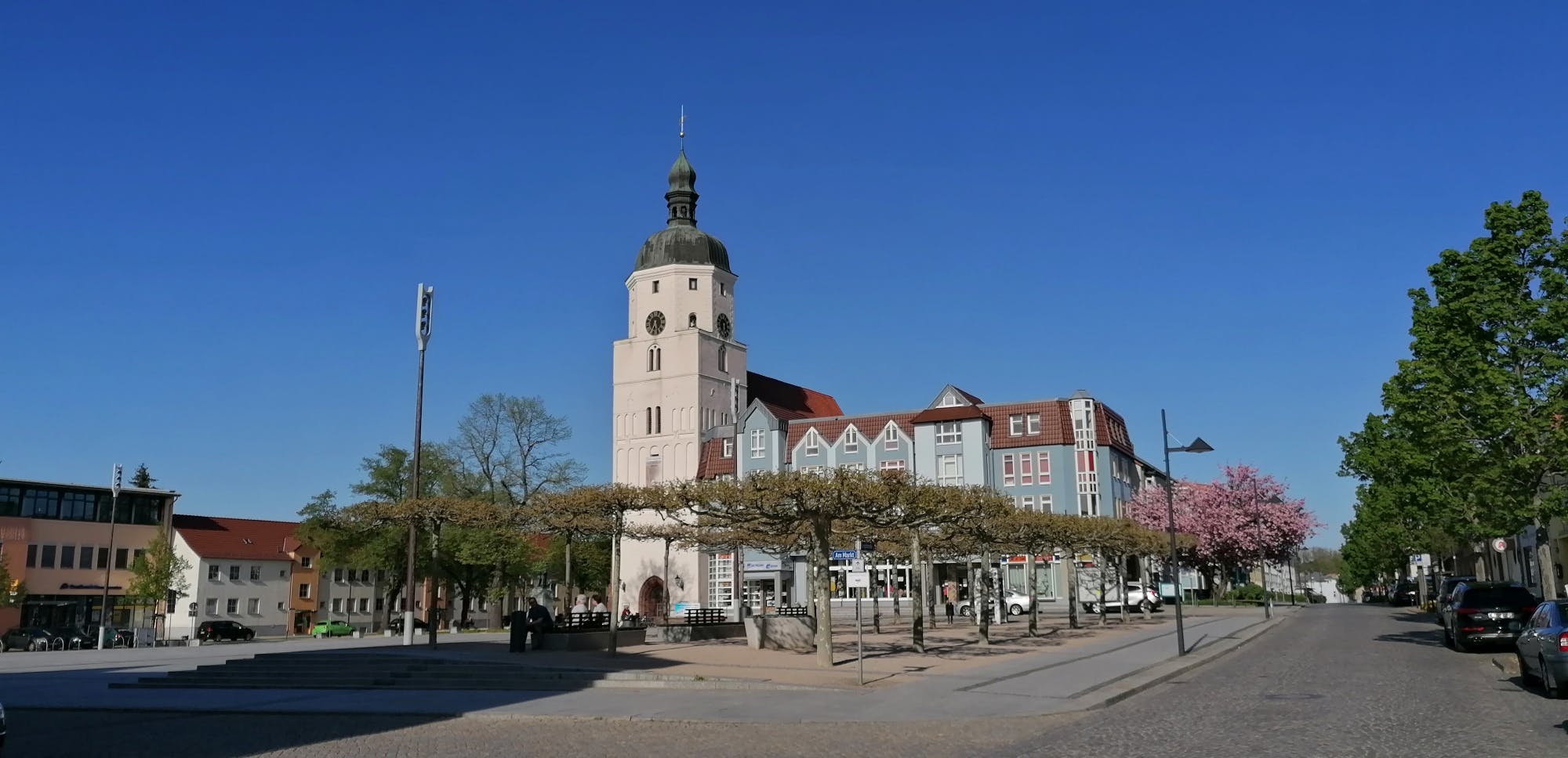 Der Marktplatz in Lübben wird bei Volksfesten für Handwerkermärkte oder Bühnen genutzt. Foto: Dörthe Ziemer