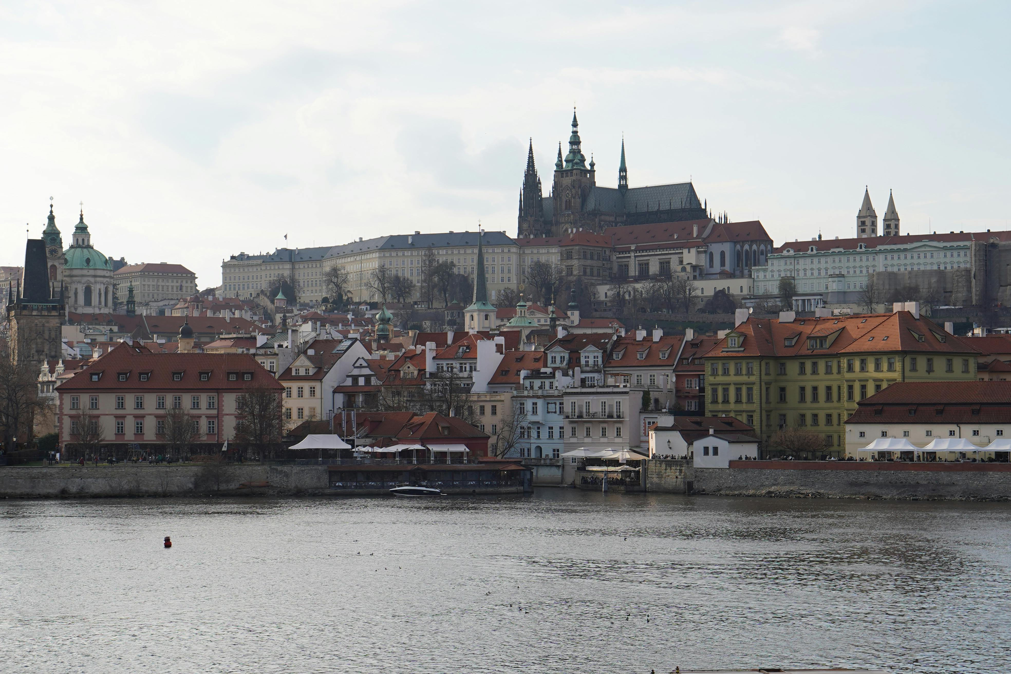 Blick auf die Prager Burg und den Veitsdom