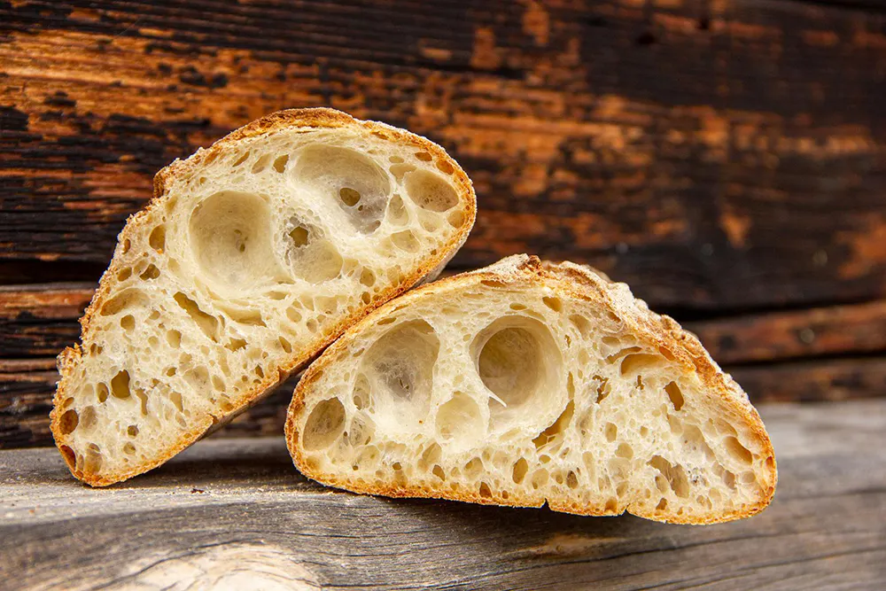 Ciabatta nur mit Lievito Madre gelockert.