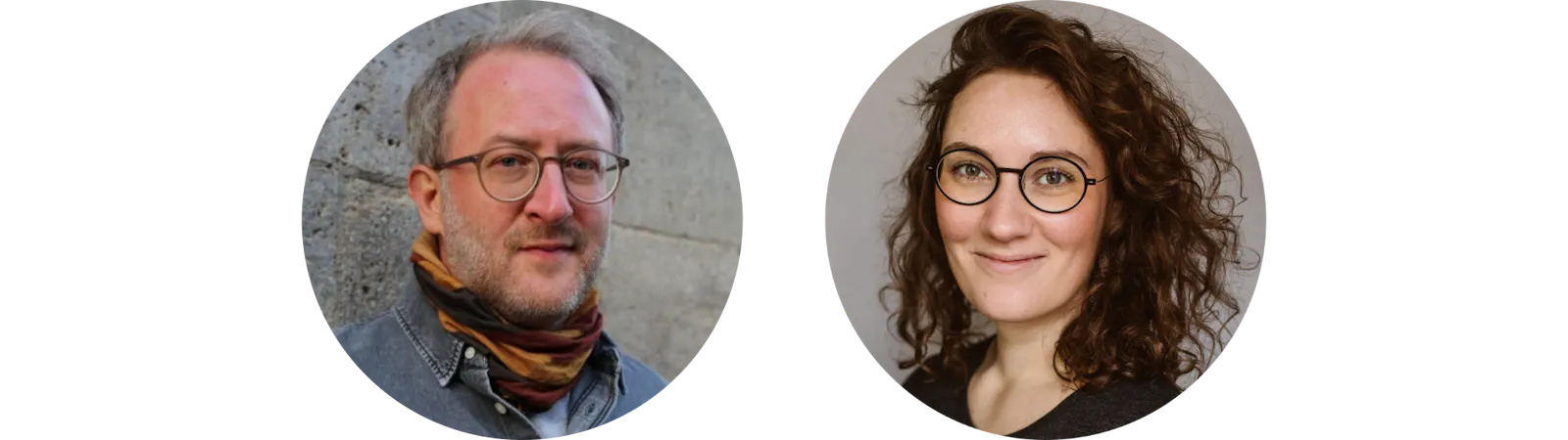 Zwei Porträt-Fotos zeigen David Schmidt und Katharina Mau. David hat kurze Haare, trägt eine Brille, ein Halstuch und ein Jeanshemd. Katharina hat lockige Haare bis zu den Schultern, trägt auch eine Brille und ein graues Oberteil.