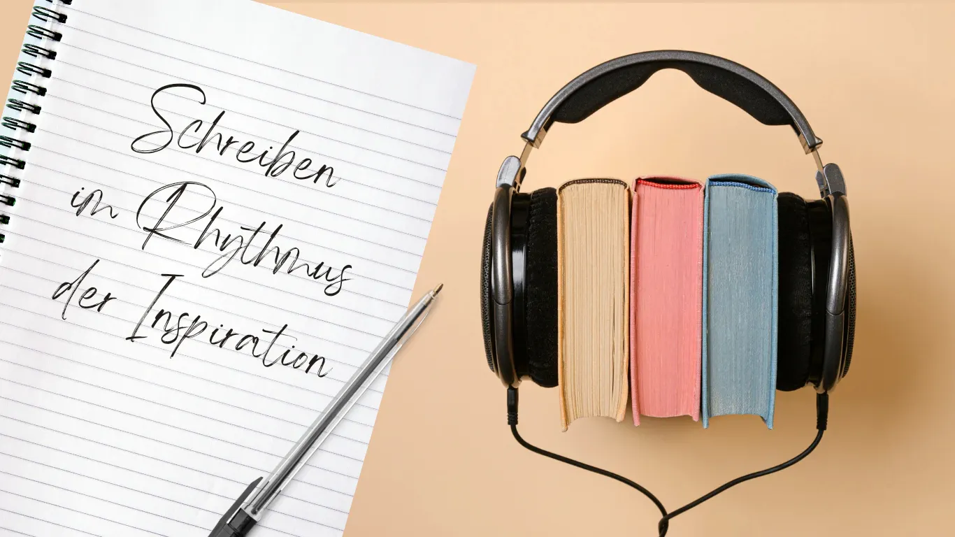 Das Bild zeigt einen linierten Block, auf dem in schwungvoller Handschrift "Schreiben im Rhythmus der Inspiration" steht. Daneben ist ein Stapel Bücher abgebildet, der von einem Retro-Köpfhörer zusammengehalten wird.