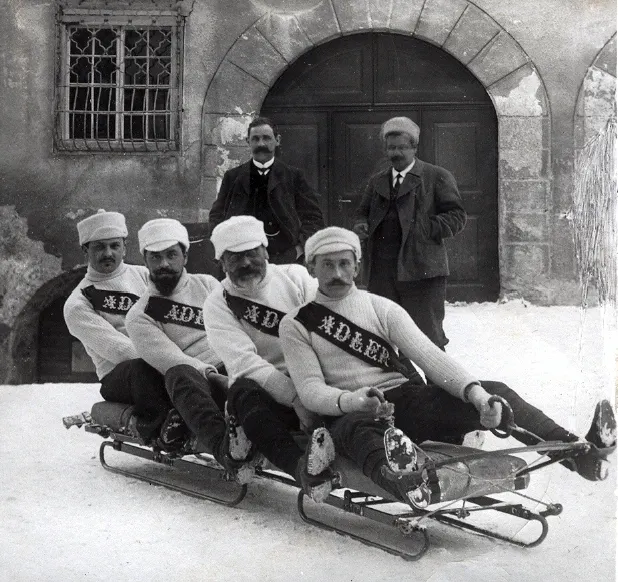 Symbolfoto aus Davos, als sich der Wintersport langsam entwickelte.