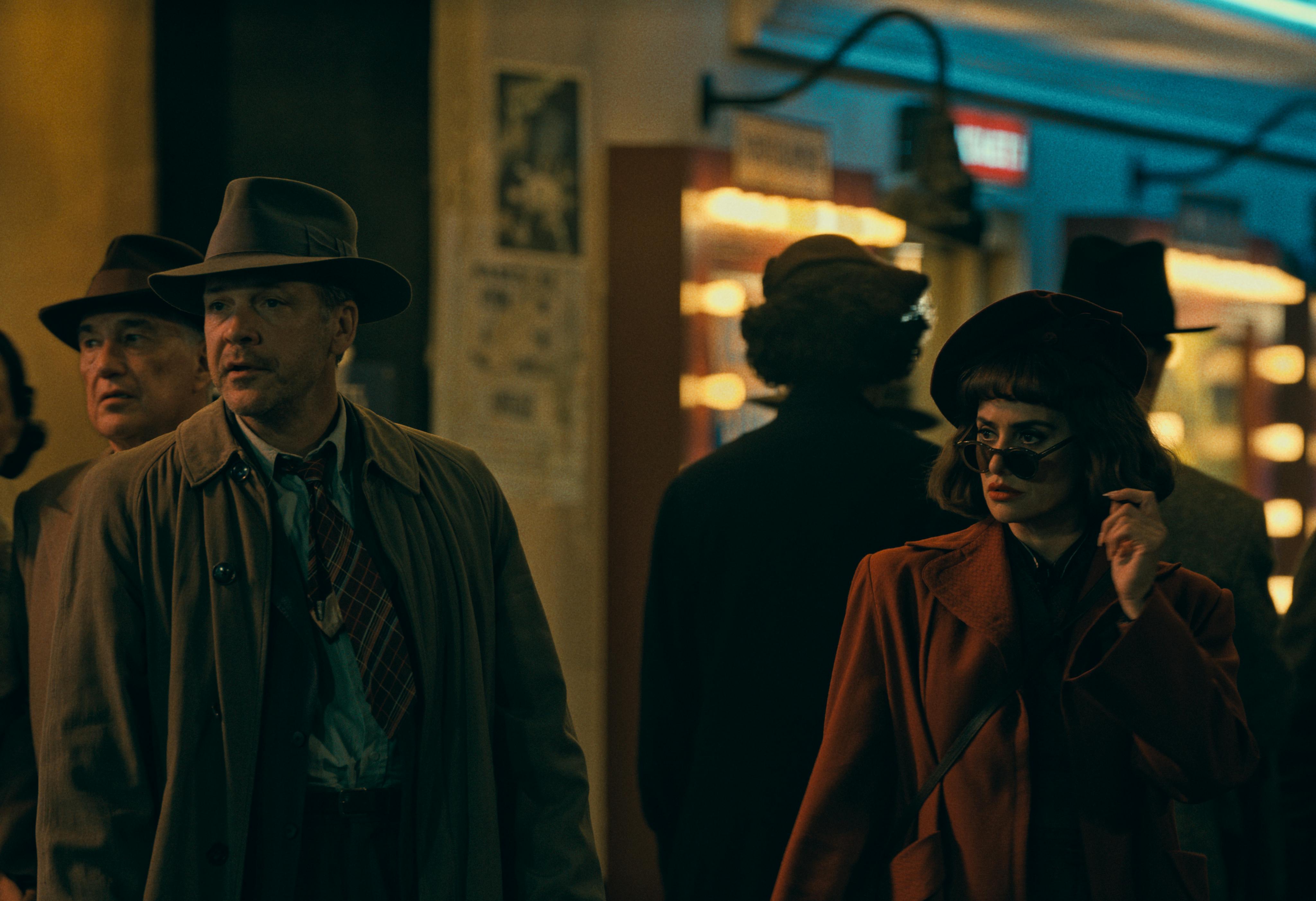 Ermitteln: Peter Sarsgaard als Jake Wiles und Penélope Cruz als Myrna Mallow // © 2025 Warner Bros. Ent. All Rights Reserved, courtesy of Warner Bros. Pictures