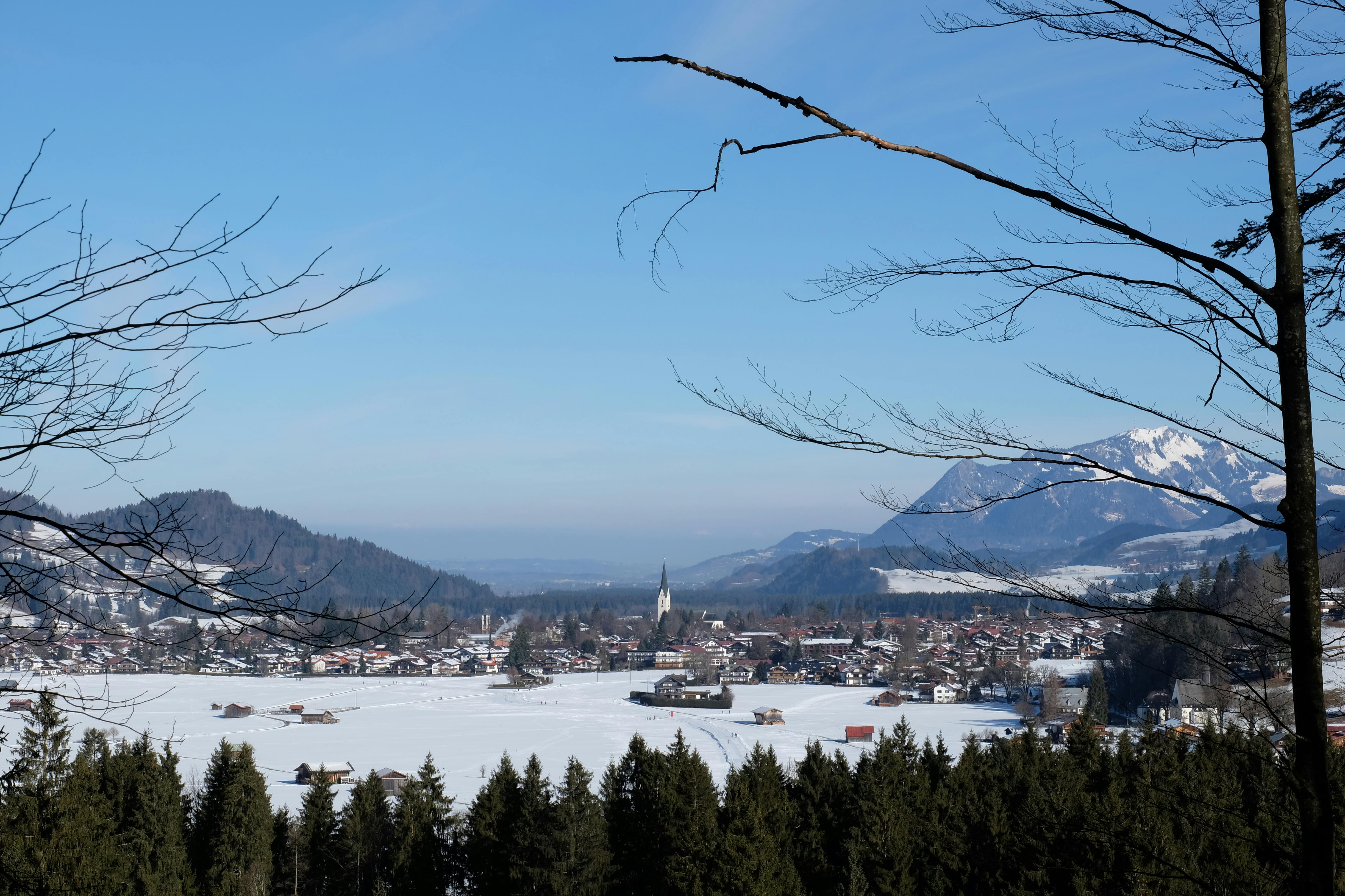 Blick auf das verschneite Oberstdorf