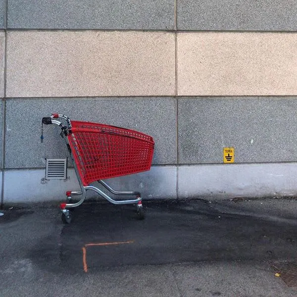 Oh, un carrello abbandonato!