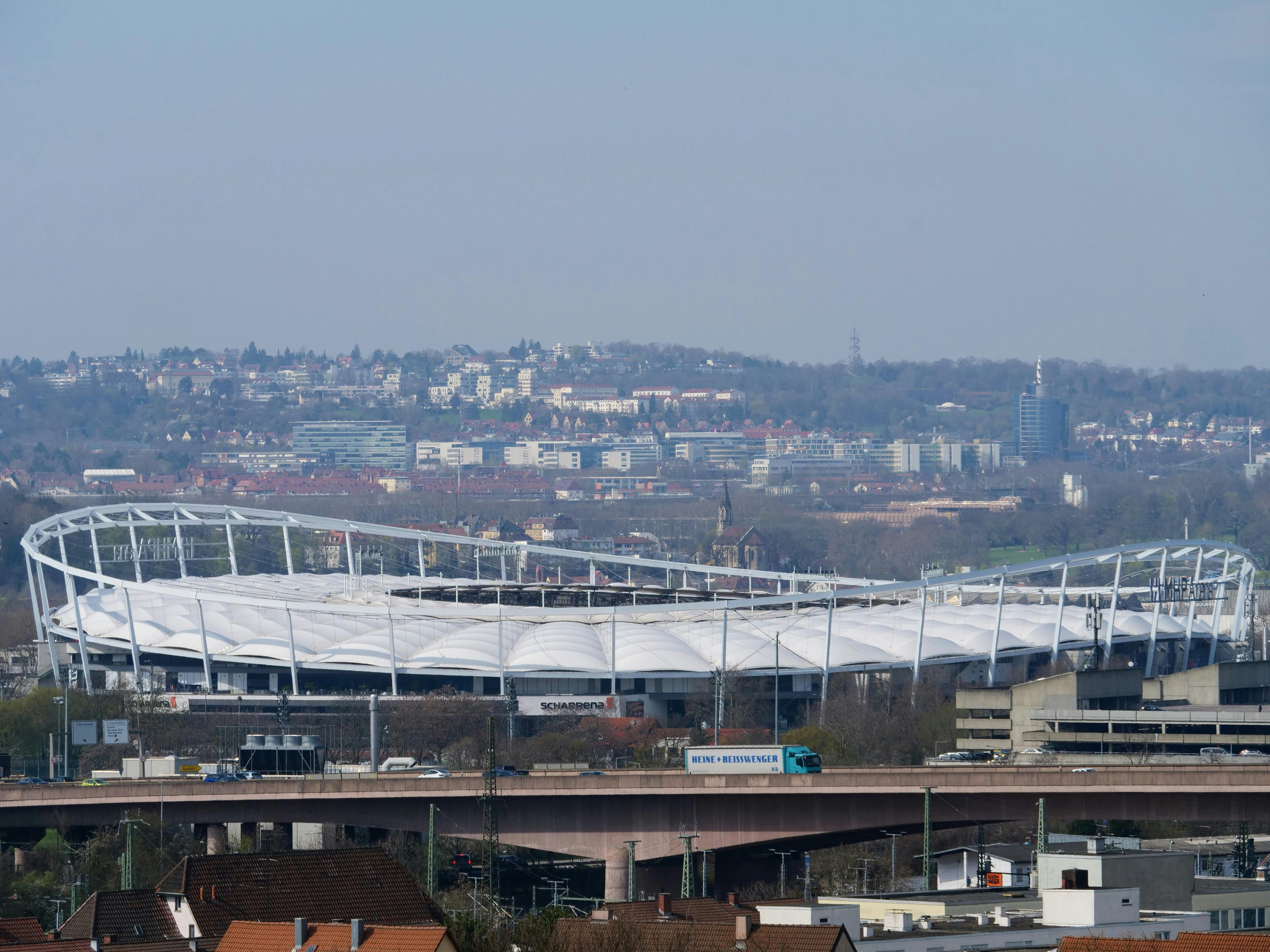 Am Samstag spielen die VfB-Frauen vor Rekordkulisse im Stadion. Foto: Jürgen Brand