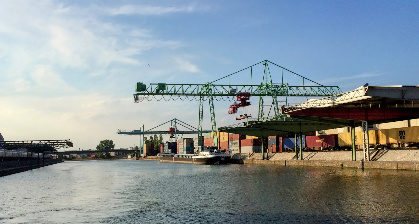 Der Stuttgarter Hafen. Foto: Jürgen Brand