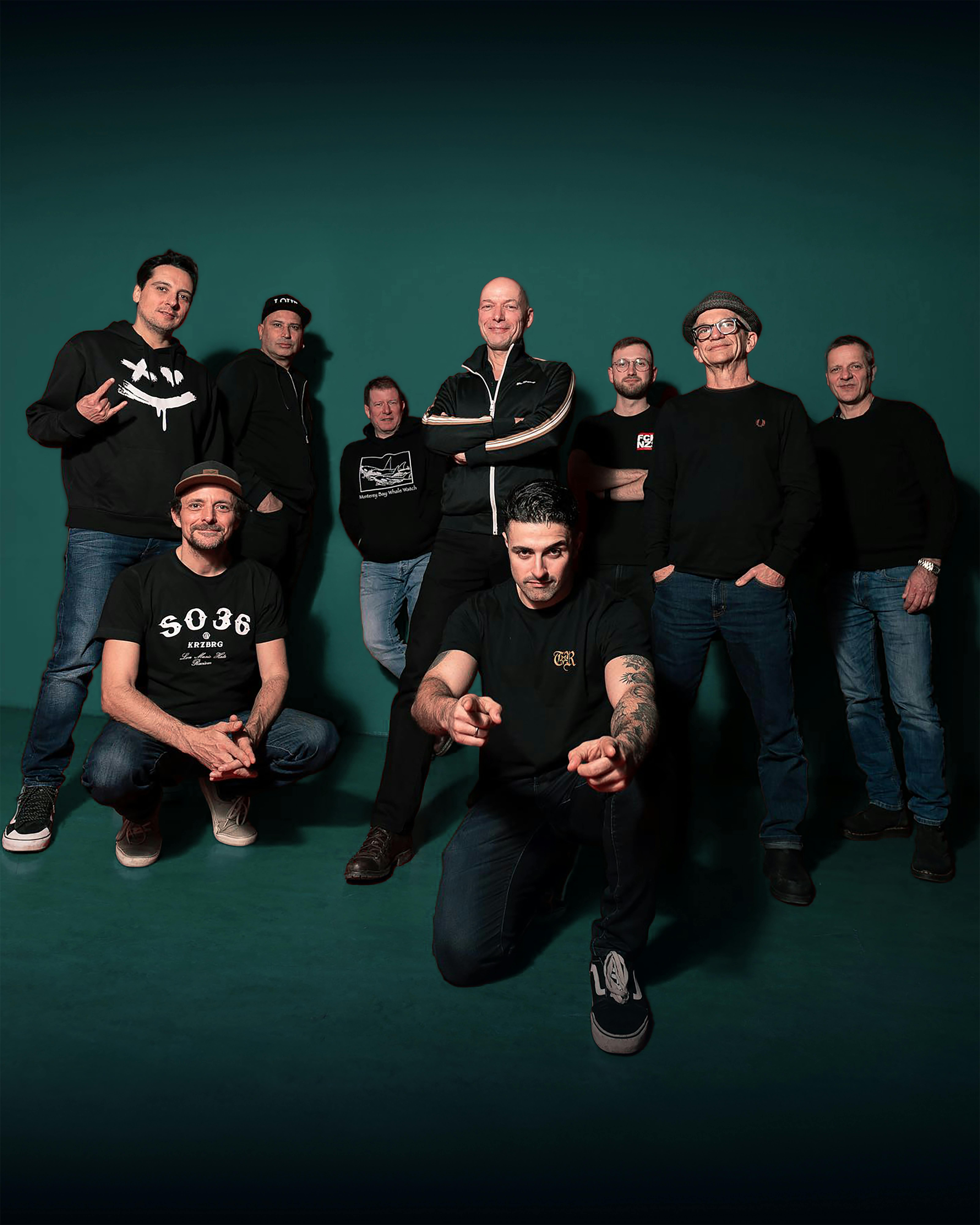 Bandmitglieder von THE BUSTERS