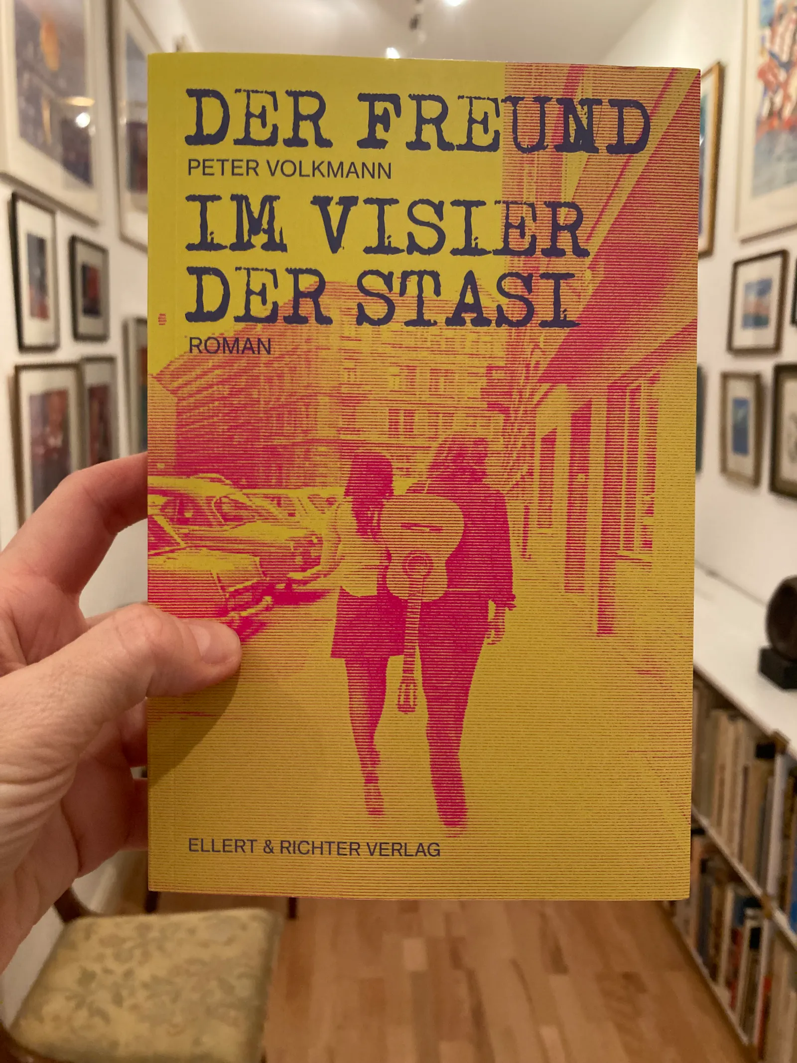 Cover von "Der Freund im Visier der Stasi" von Peter Volkmann