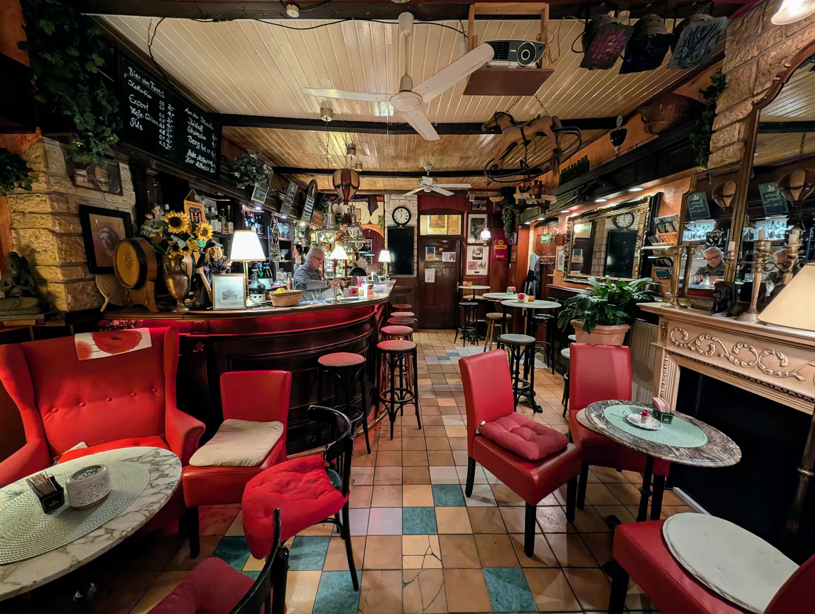 Das Café Wahnsinn in Untertürkheim. Foto: Jürgen Brand