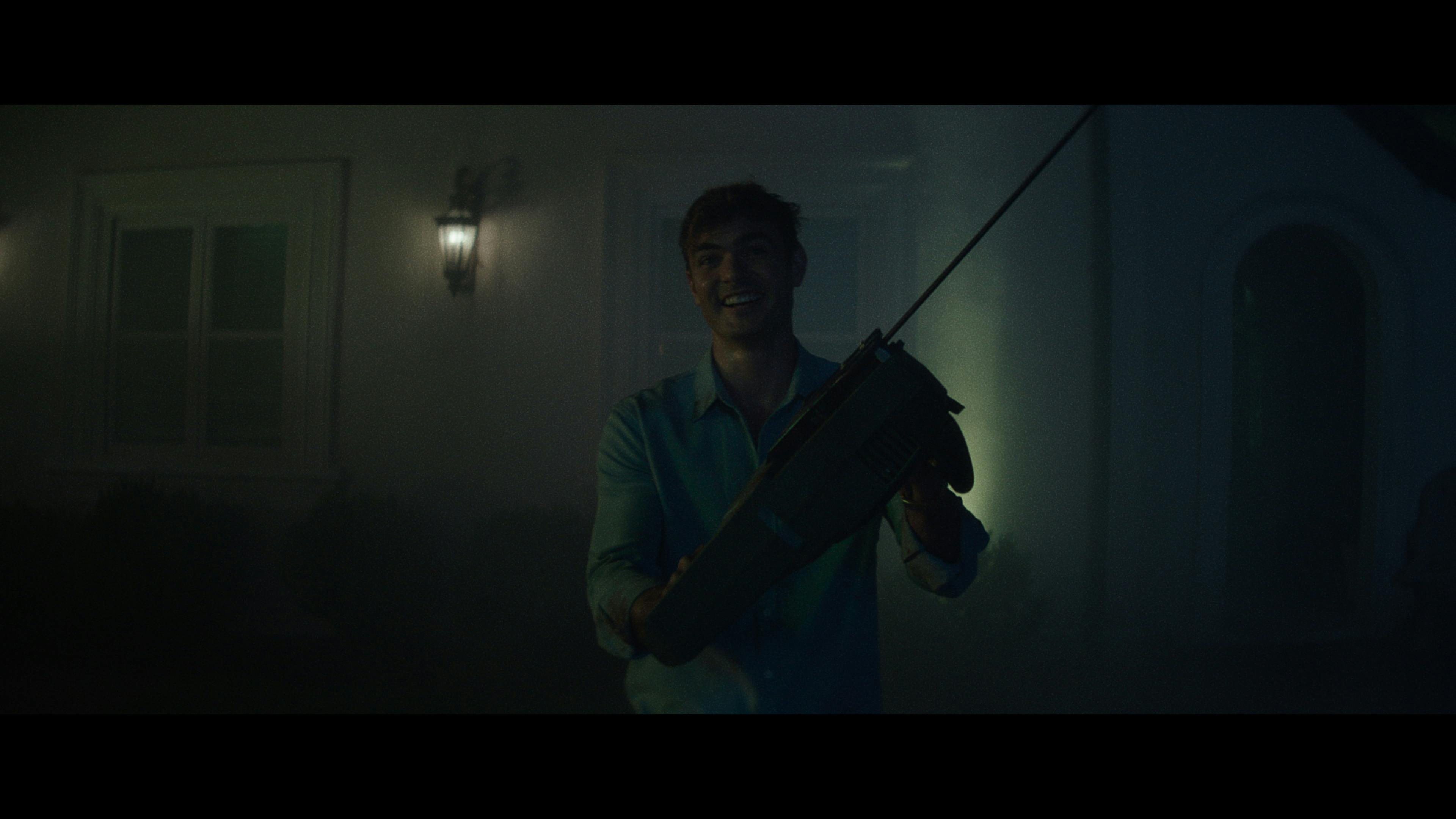 Will (Alex Roe): Wrumm Wrumm statt Boom Boom // © Busch Media Group / Bleecker Street and LD Entertainment