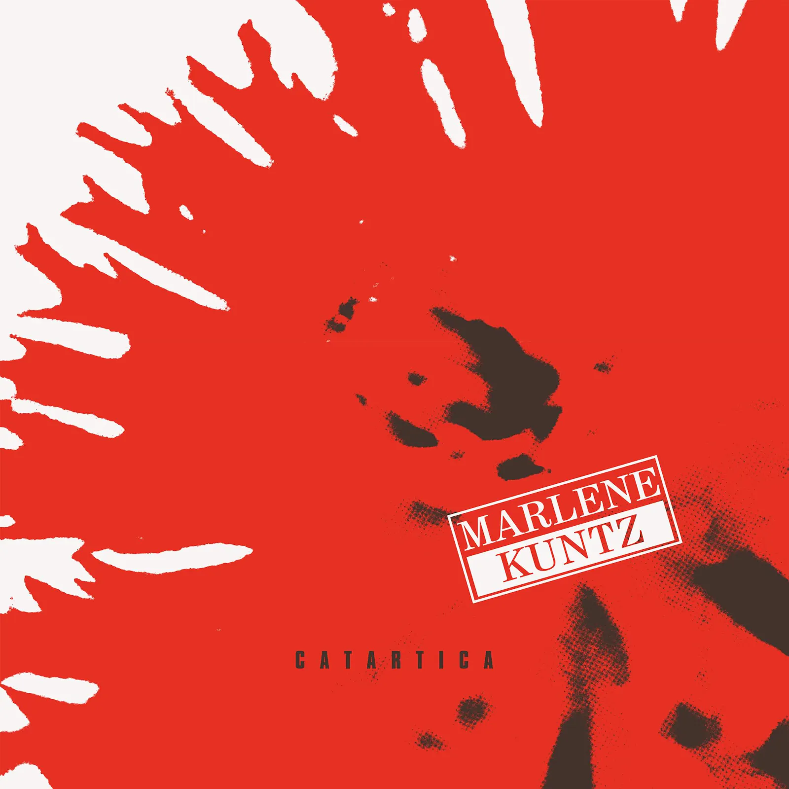 Copertina dell'album Catartica: una macchia radiale rossa su fondo bianco con il logo Marlene Kuntz e il titolo in basso al centro.