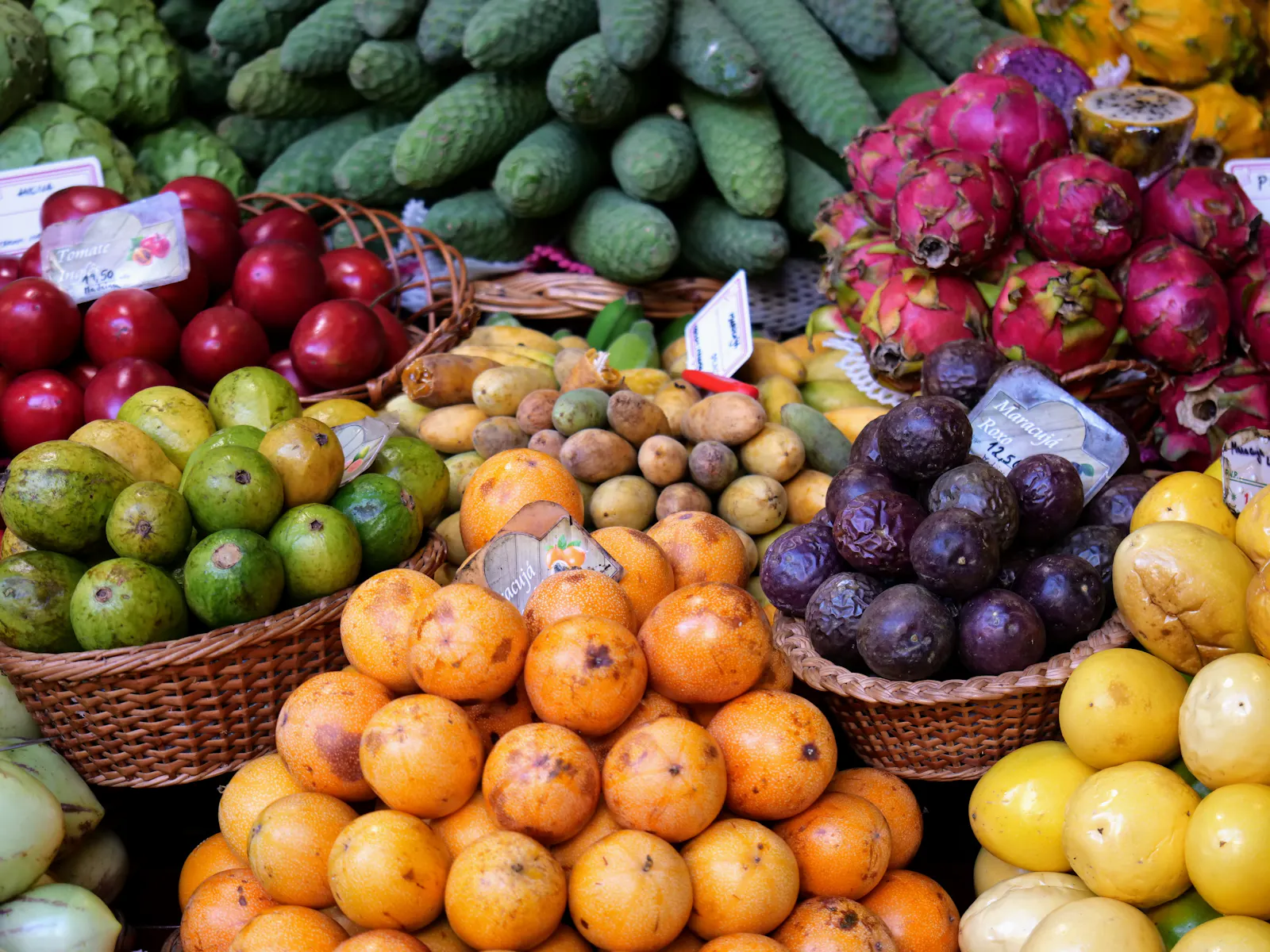 Marktstand in Funchal, Madeira. Foto: Jürgen Brand