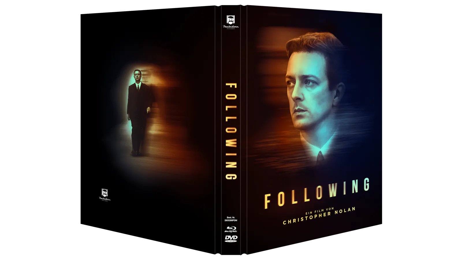 Following Mediabook aufgeklappt