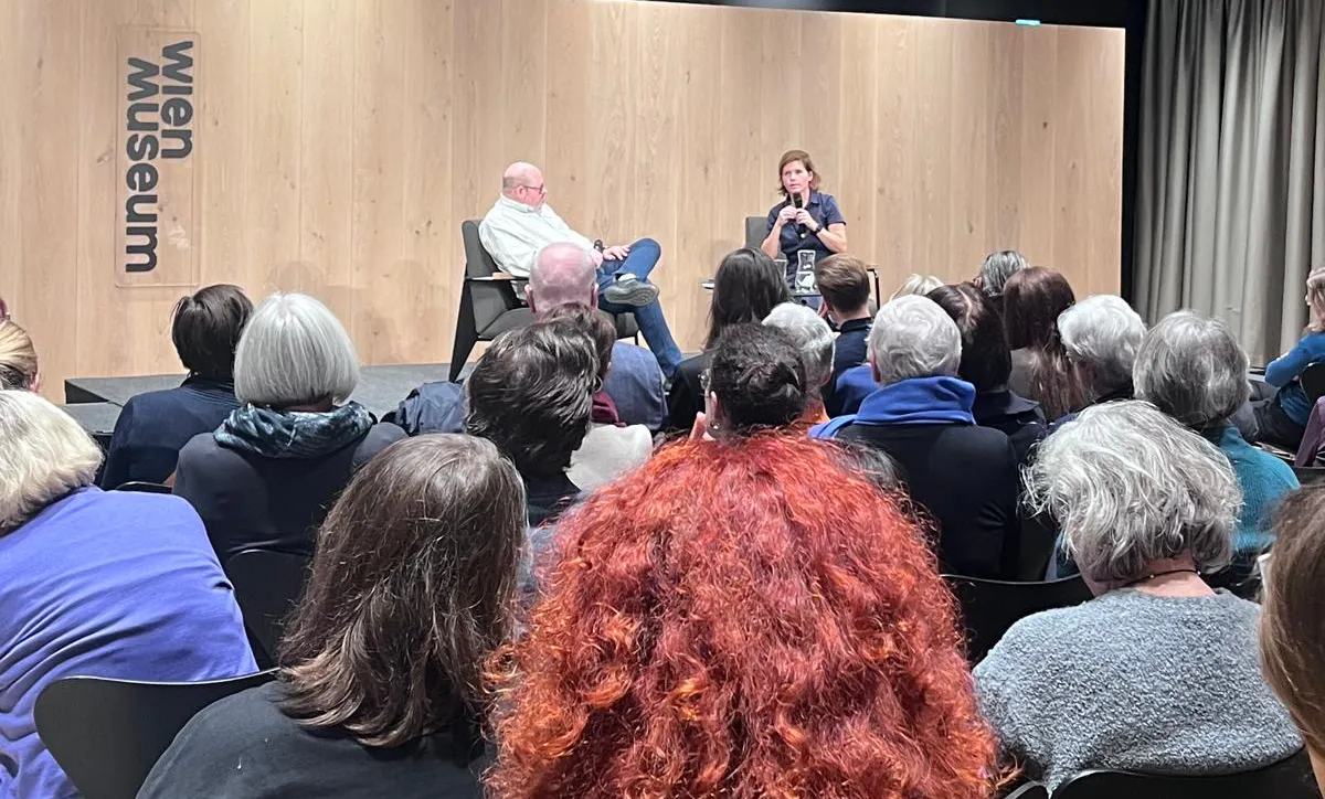 Ausschnitt aus dem Wien-Museum, Publikum und Diskussion mit mir und Matti Bunzl