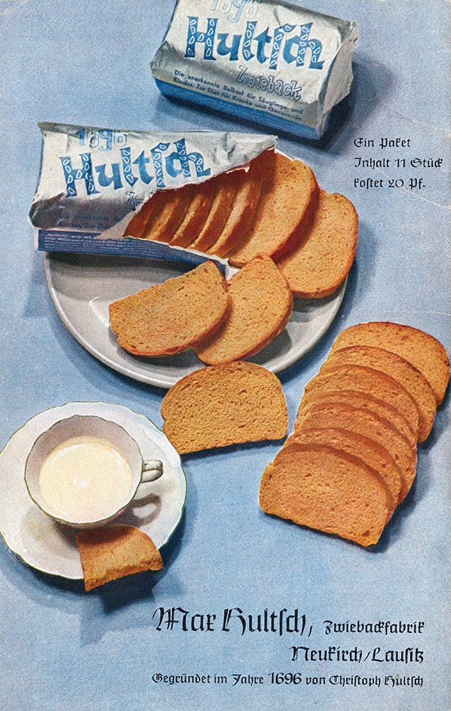 Nährzwieback von Max Hultsch. Gebacken als Weißbrot mit Weizenmehl, Zucker, Ei, Hefe und Vollmilch. Dann in Scheiben geschnitten und schonend durchgeröstet [2].