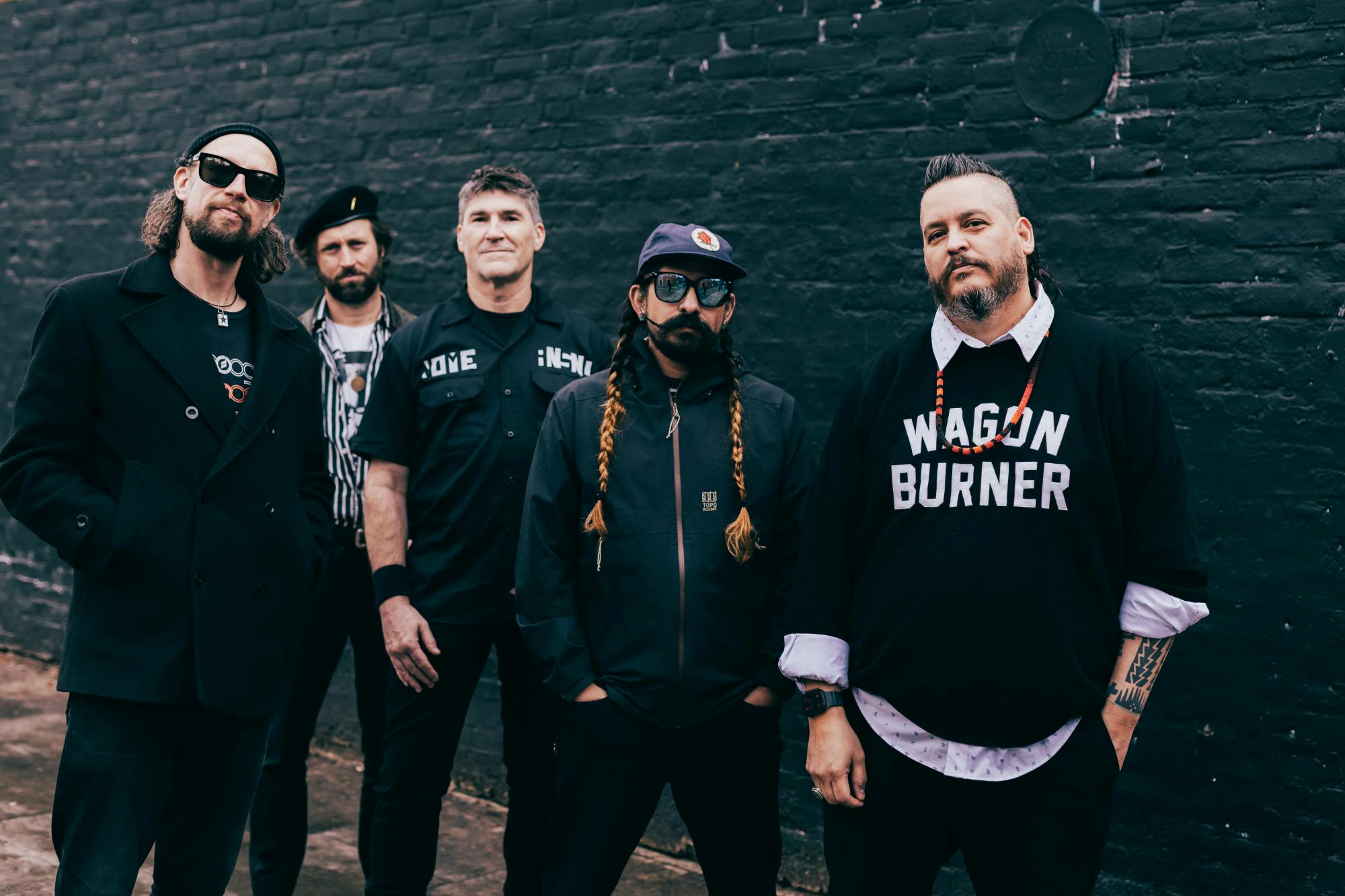 Bandmitglieder von Dead Pioneers