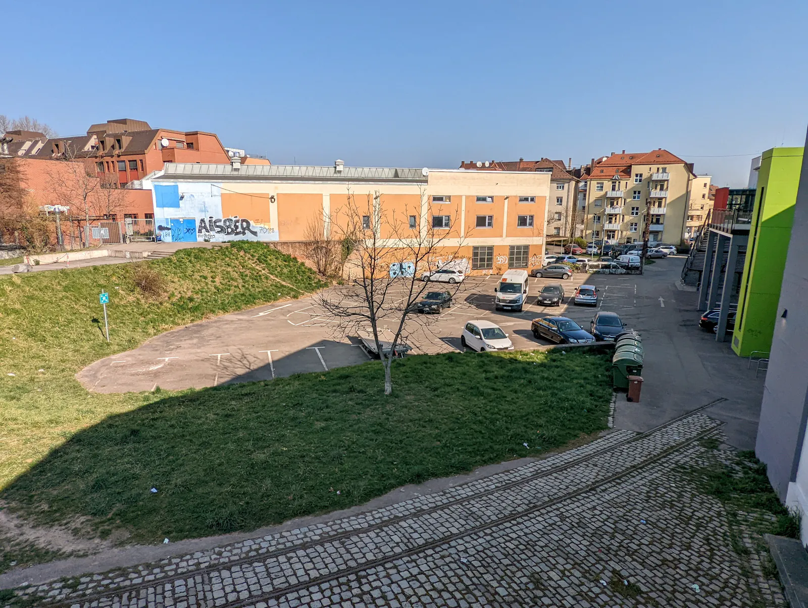 Das Ostend-Areal soll irgendwann bebaut werden. Foto: Jürgen Brand