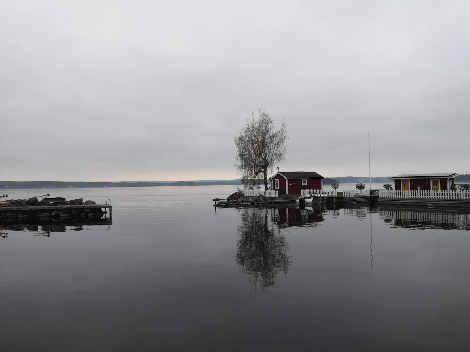Wasser, Häuser in Schweden