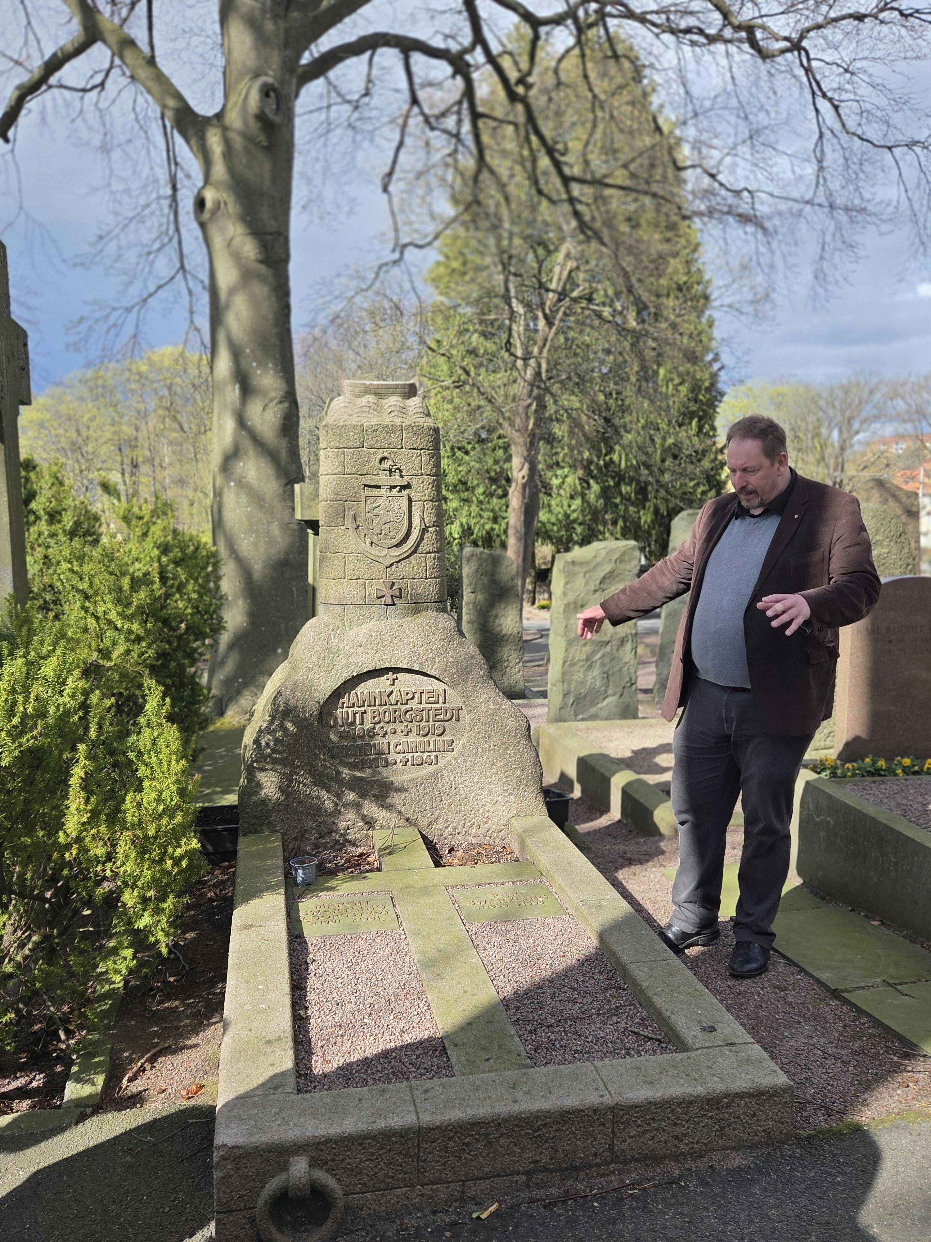 Carl Ek auf dem Östra Kyrkogård in Göteborg.