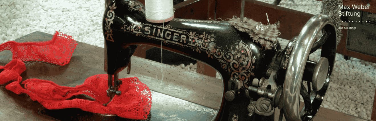 Historische Nähmaschine der Marke Singer