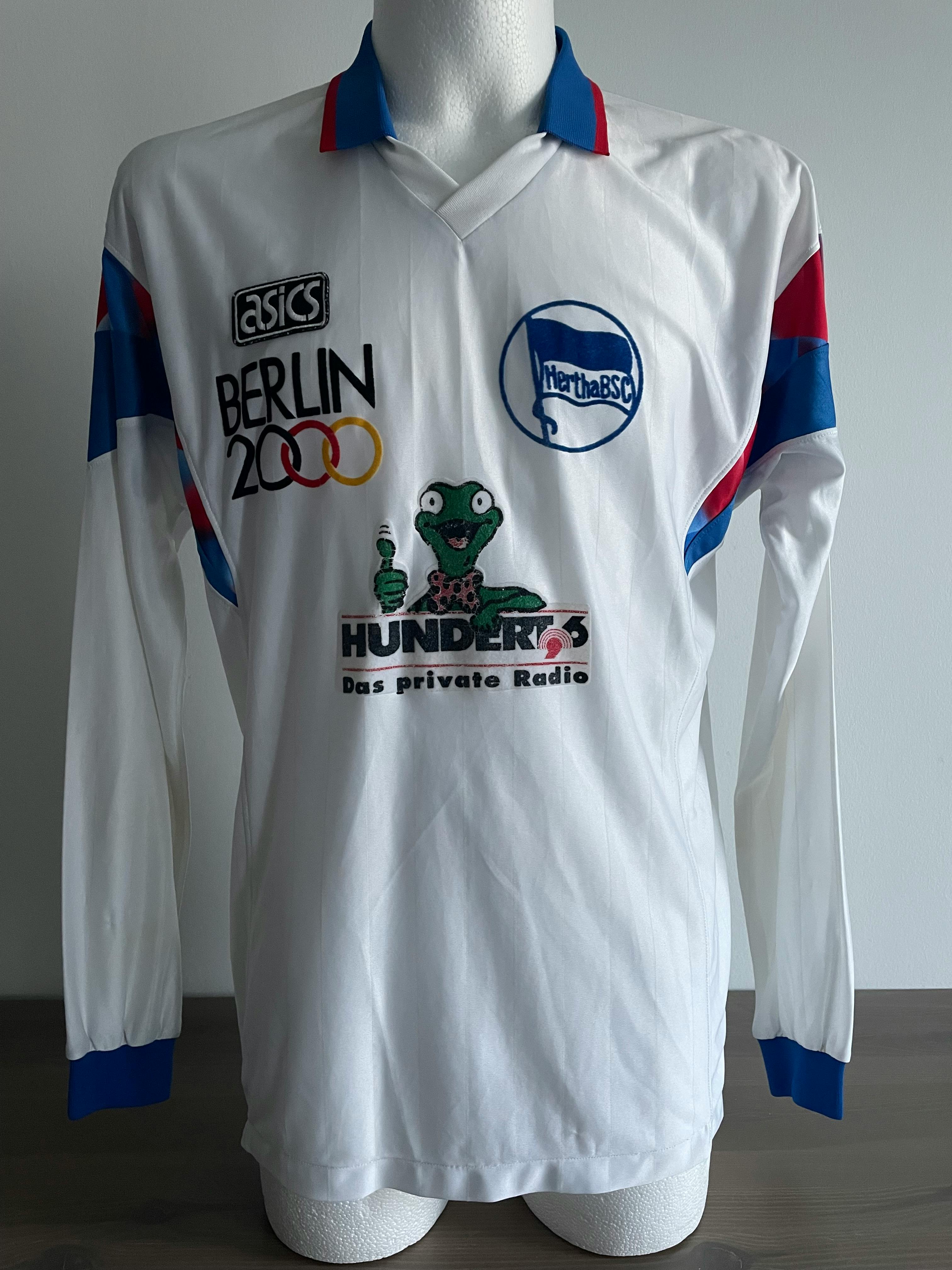 Hertha Amateure Trikot von Karsten Nied im Halbfinale gegen Chemnitz