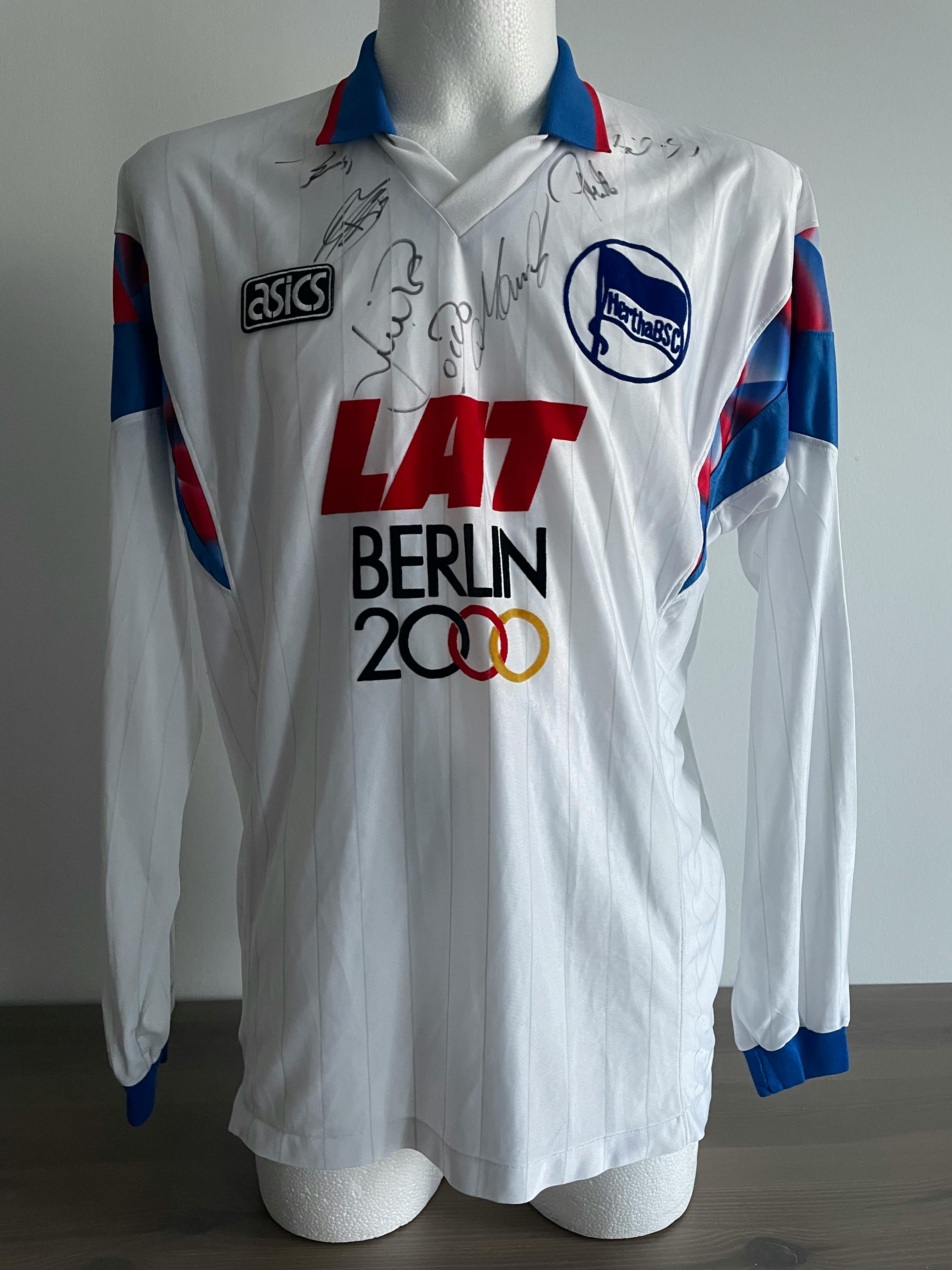Trikot der Hertha-Amateure aus dem Viertefinale gegen