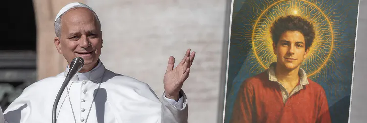 Papst Leo XIV. vorm Petersdom. Er hebt die hand. Rechts im Bild ist ein gemaltes Porträt des kürzlich heiliggesprochenen Carlo Acutis mit Heiligenschein zu sehen.