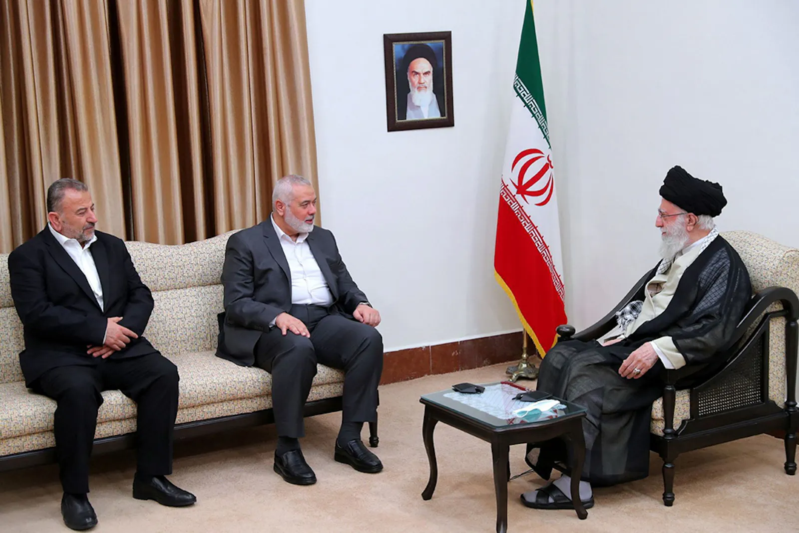 Ismail Haniyya mit dem iranischen Religionsführer Ali Chamenei