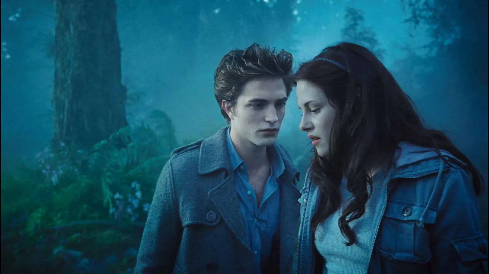 Bella und Edward via Cosmopolitan