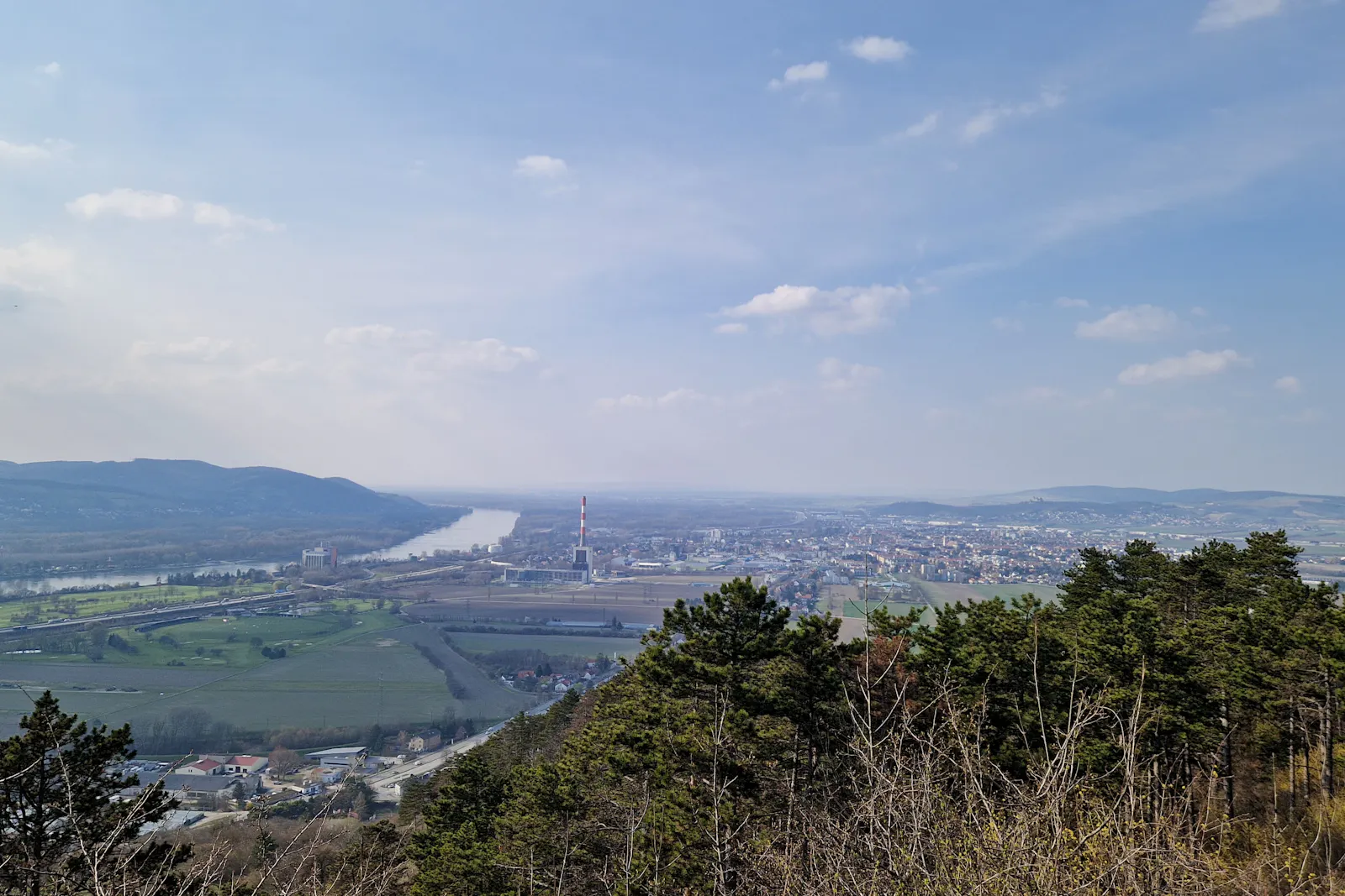 Blick vom Bisamberg Richtung Korneuburg