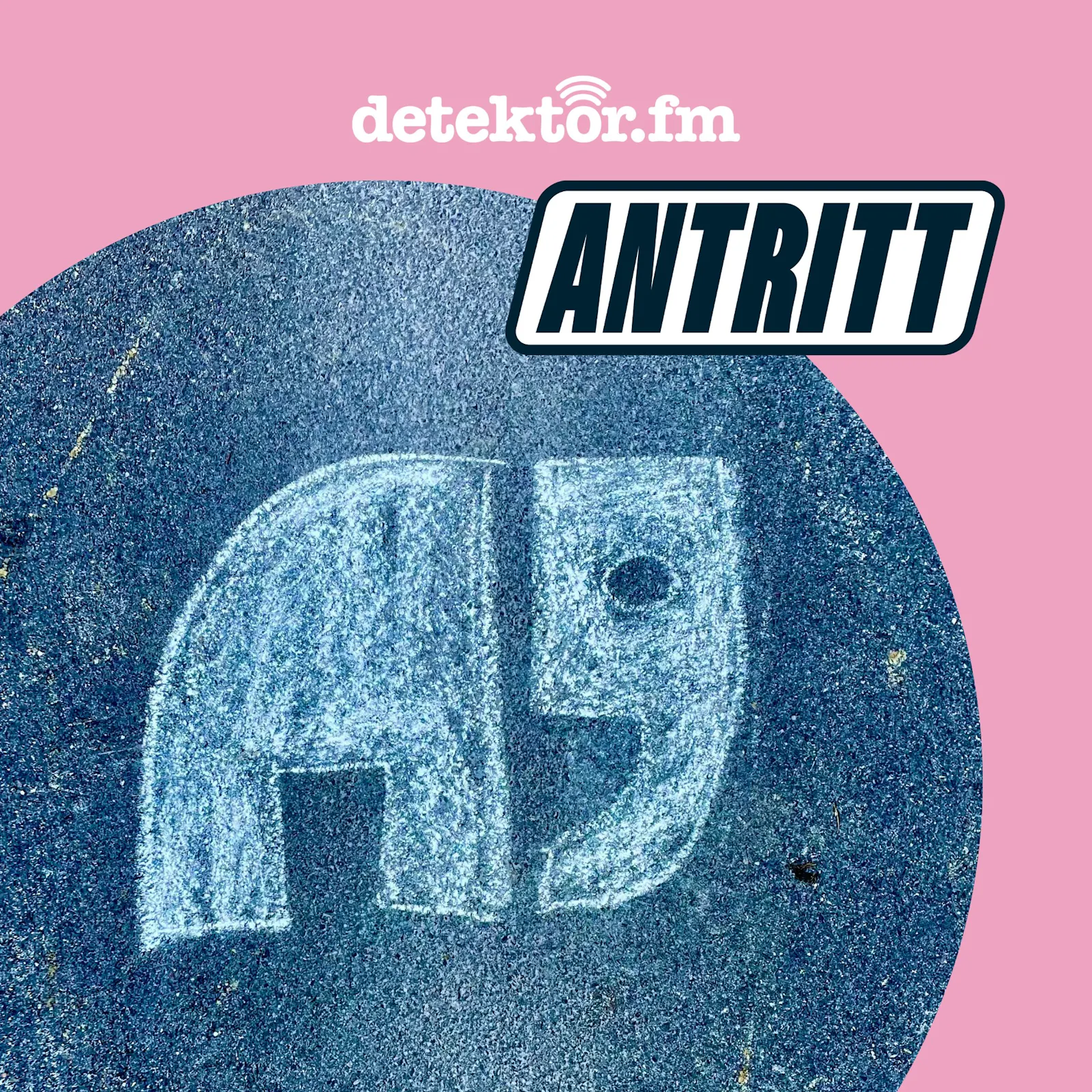 Podcastcover mit Natenom-Logo, einem Elefanten auf Asphalt