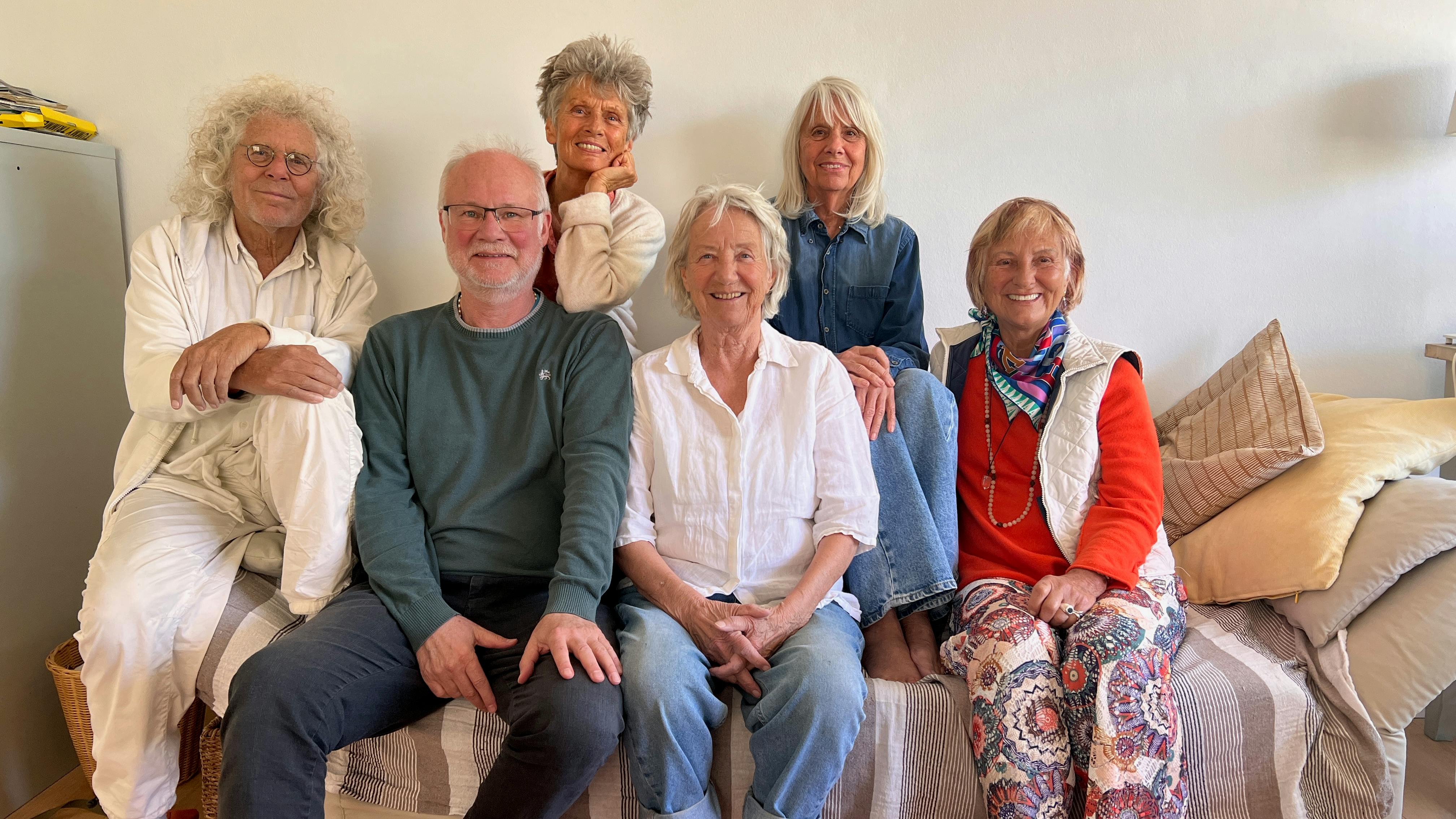 v.l.n.r.: Rainer Langhans, Ronald Engert, Brigitte Streubel, Christa Ritter, Gisela Getty, Irmela Neu