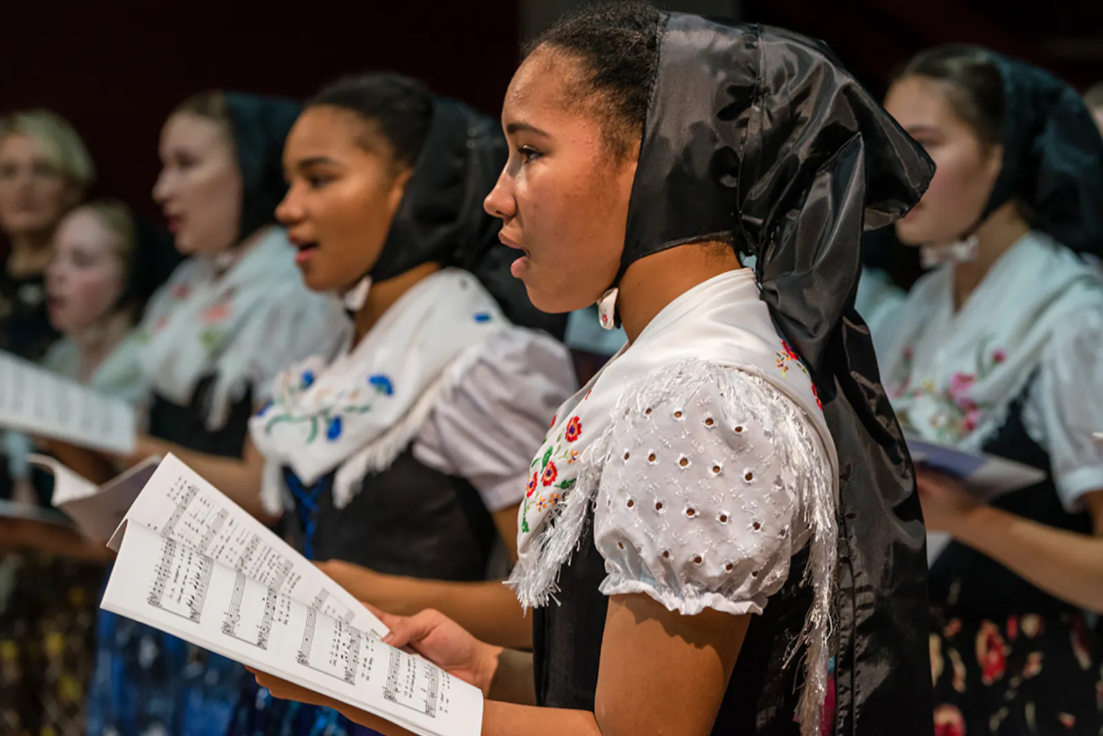 Sorbische Kultur beim Gesangsfest 2022: Das Sorbische gehört für die allermeisten Befragten unbedingt zur Lausitz. Foto: Maćij Bulank