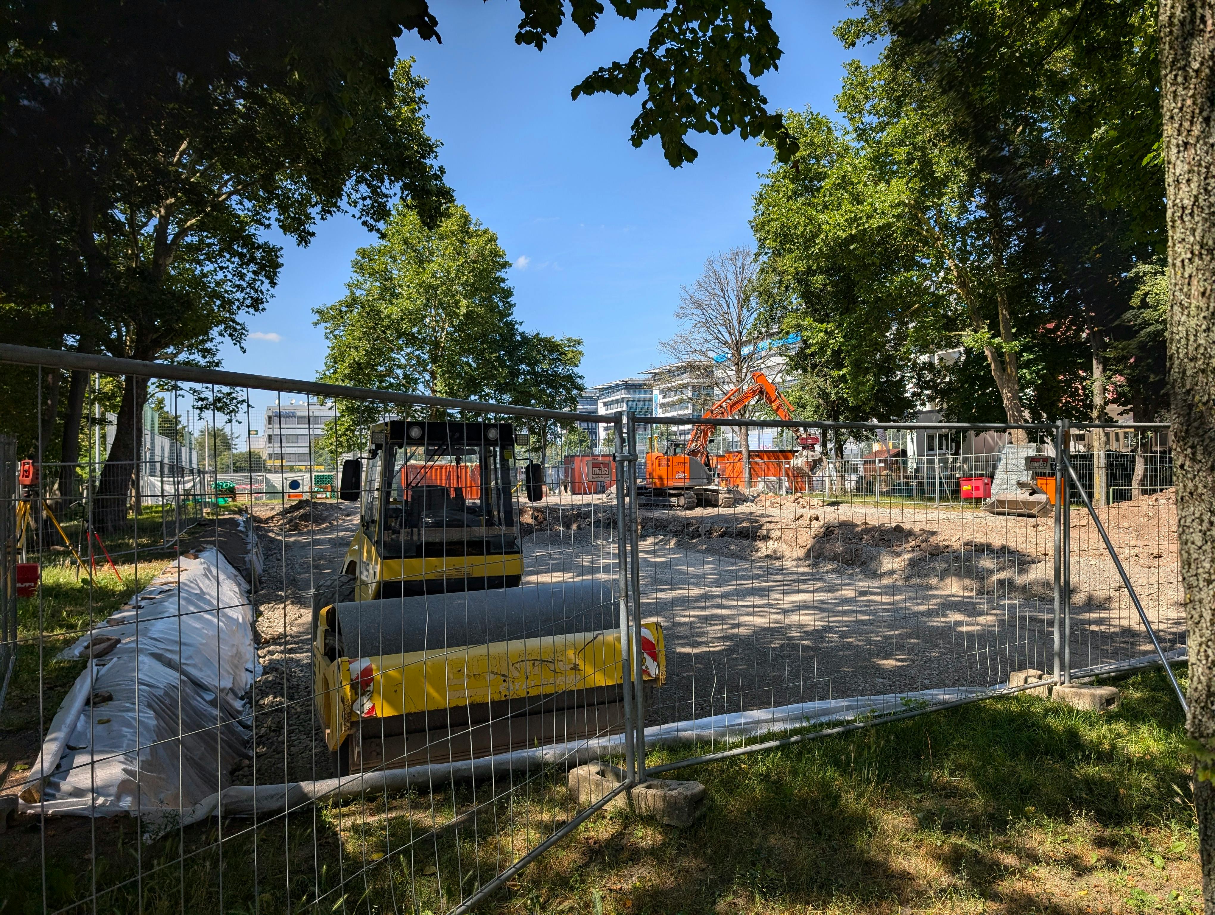 Zurzeit wird das Fundament für das neue Gebäude vorbereitet. Foto: Jürgen Brand