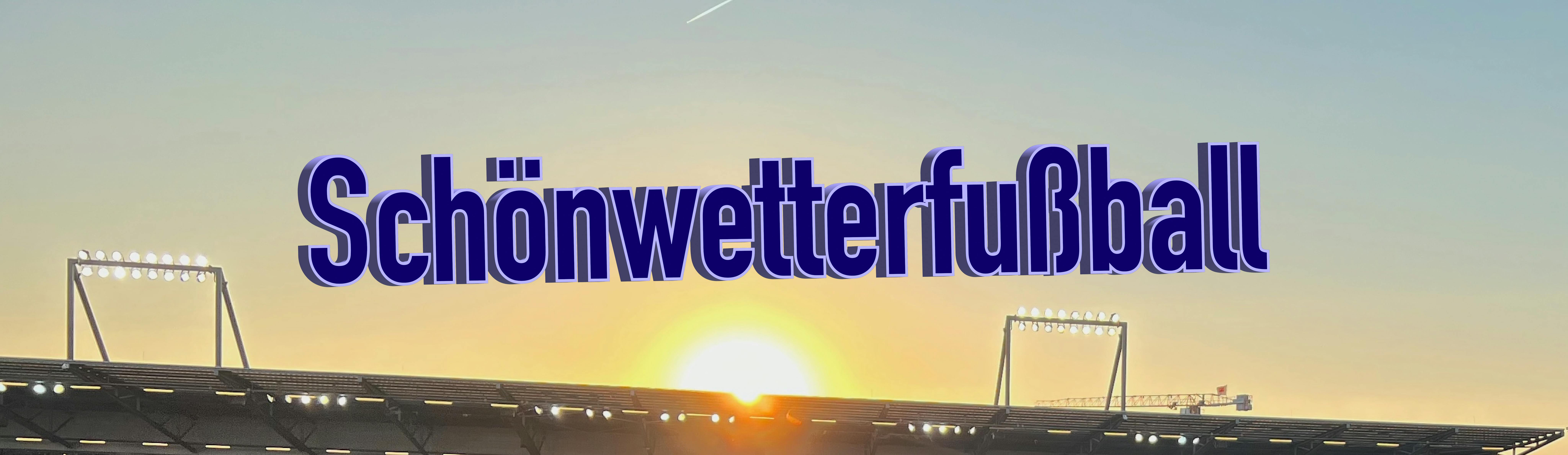 Die untergehende Sonne hinter dem Dach der Haupttribühne des Millerntorstadions im Mai 2023. Darüber steht der Titel dieses Textes.